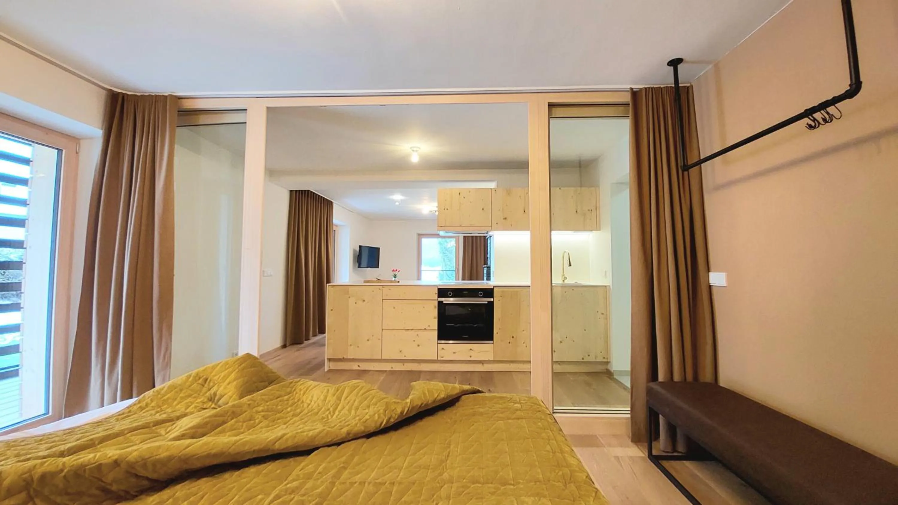 Bedroom, Bed in Kranzmuehle - Ankommen am Achensee