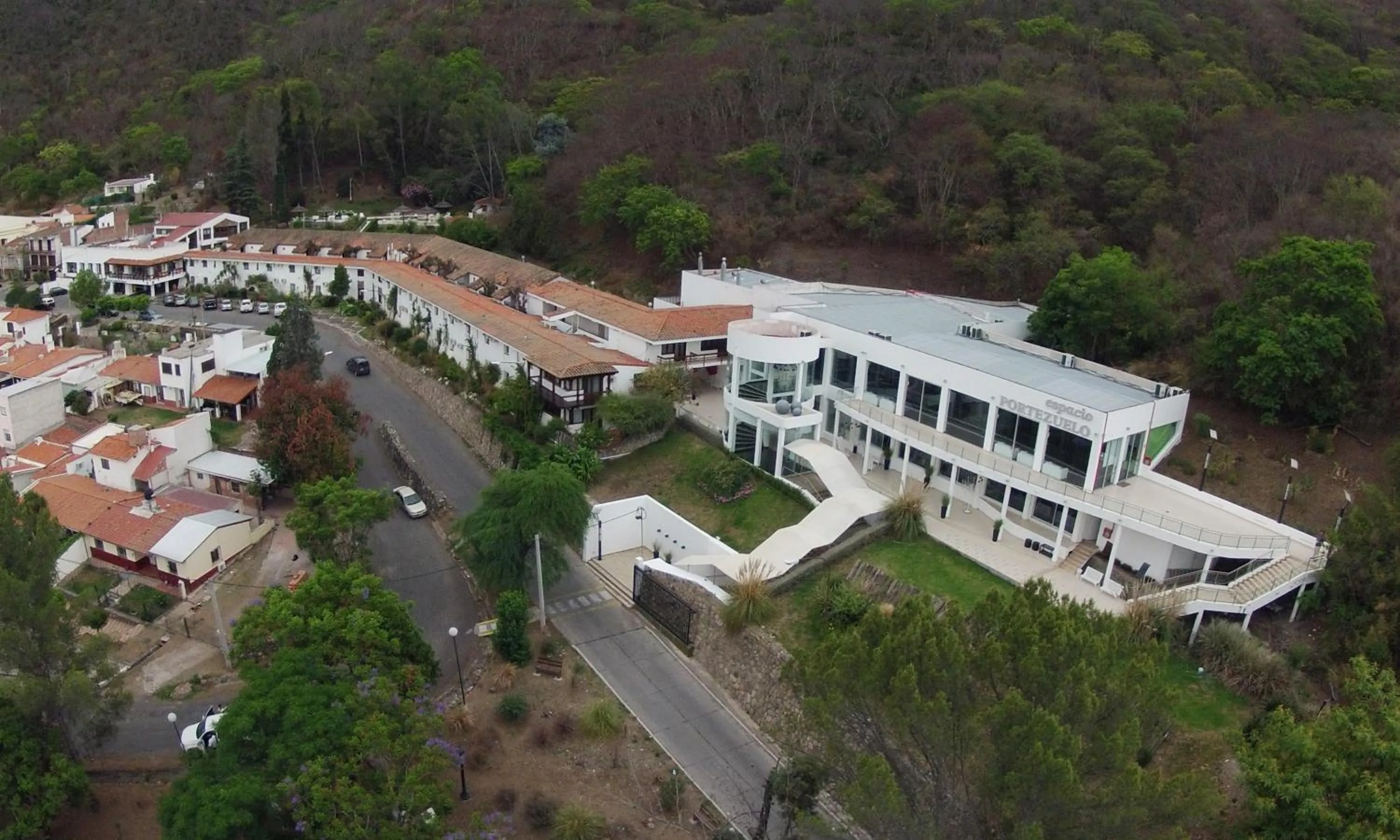 Property building in Portezuelo Hotel