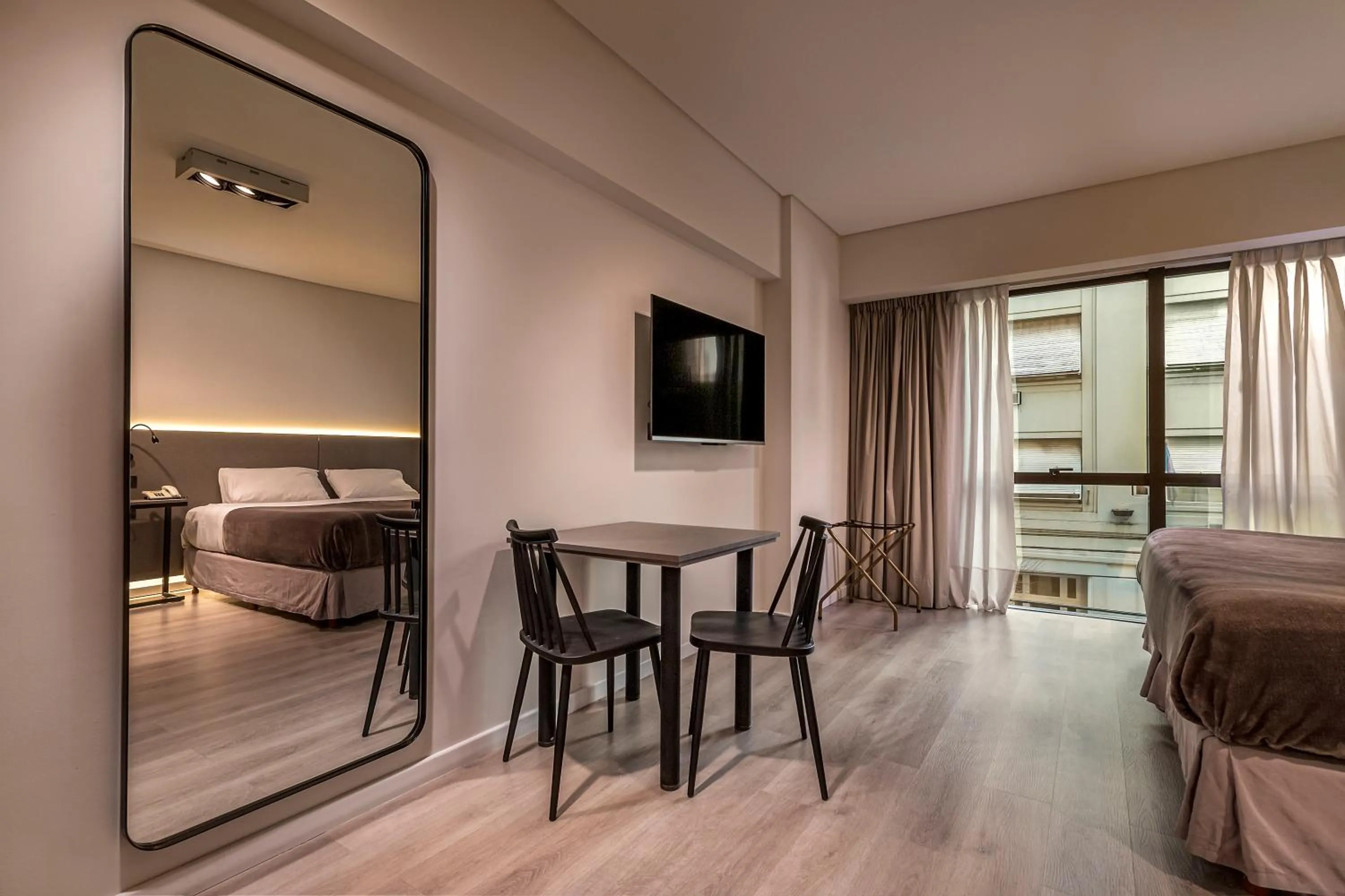 Bedroom, Bed in Up Viamonte Hotel