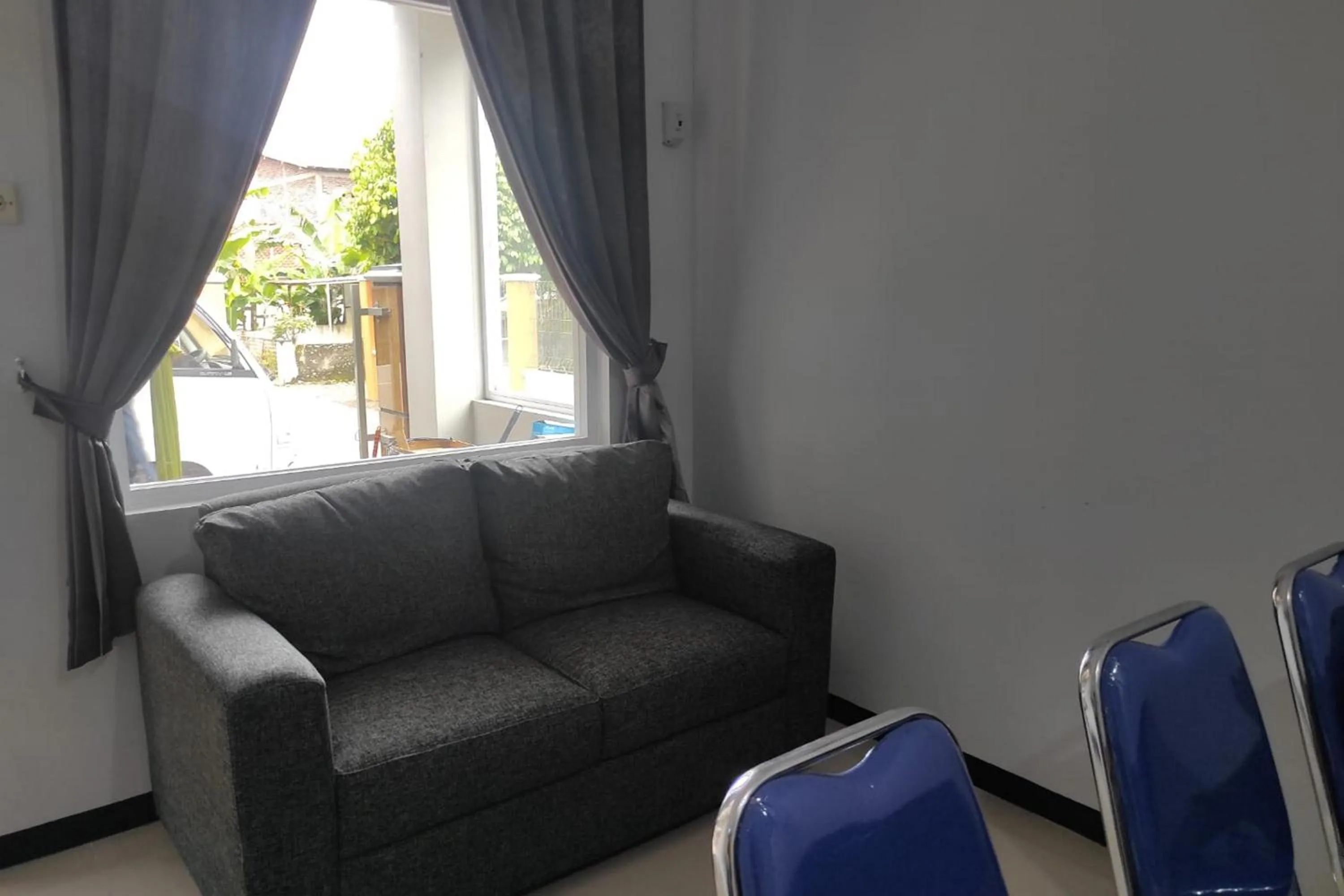 RedDoorz Syariah near Alun Alun Purwokerto 2