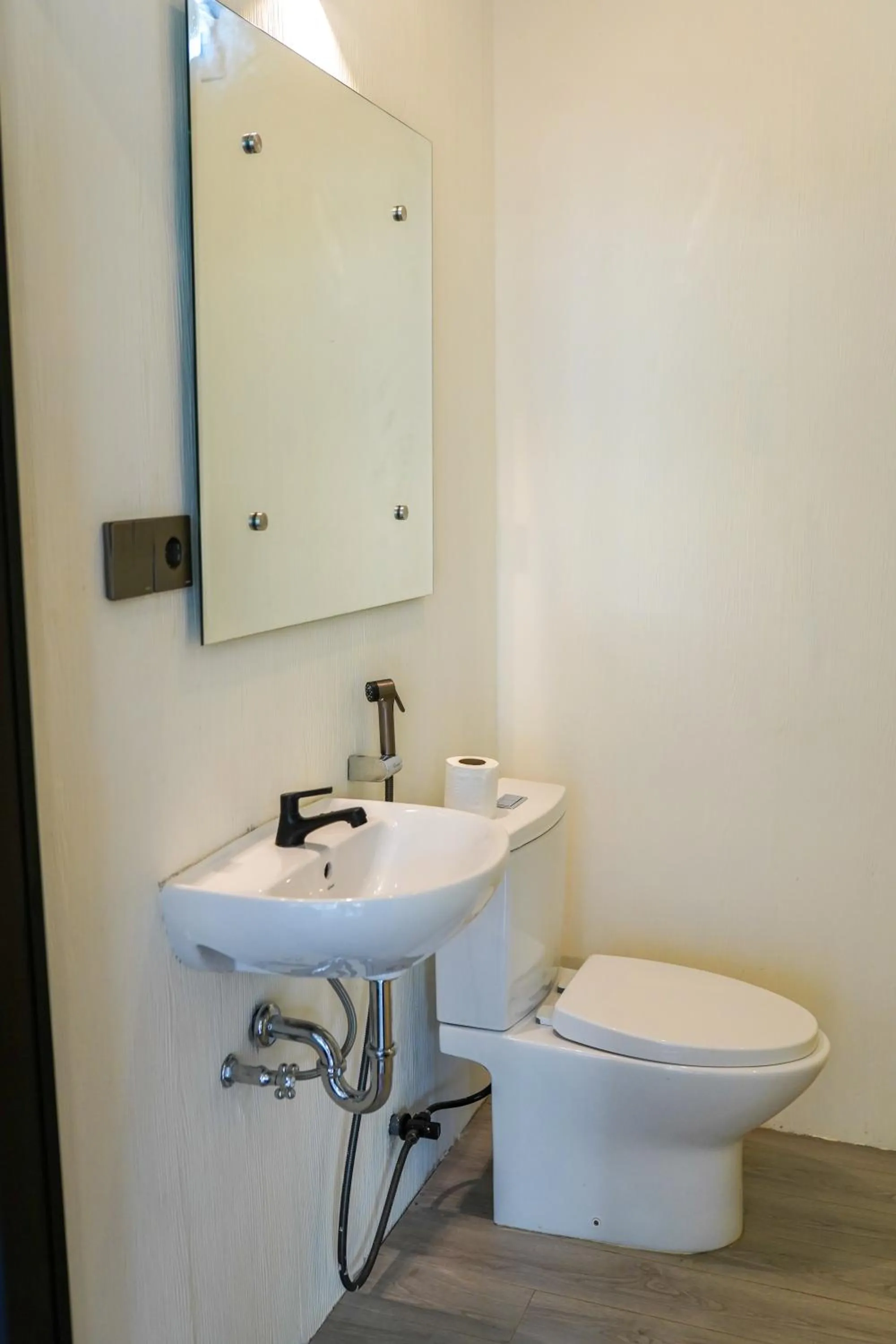 Toilet in Lucca Resort & Residence