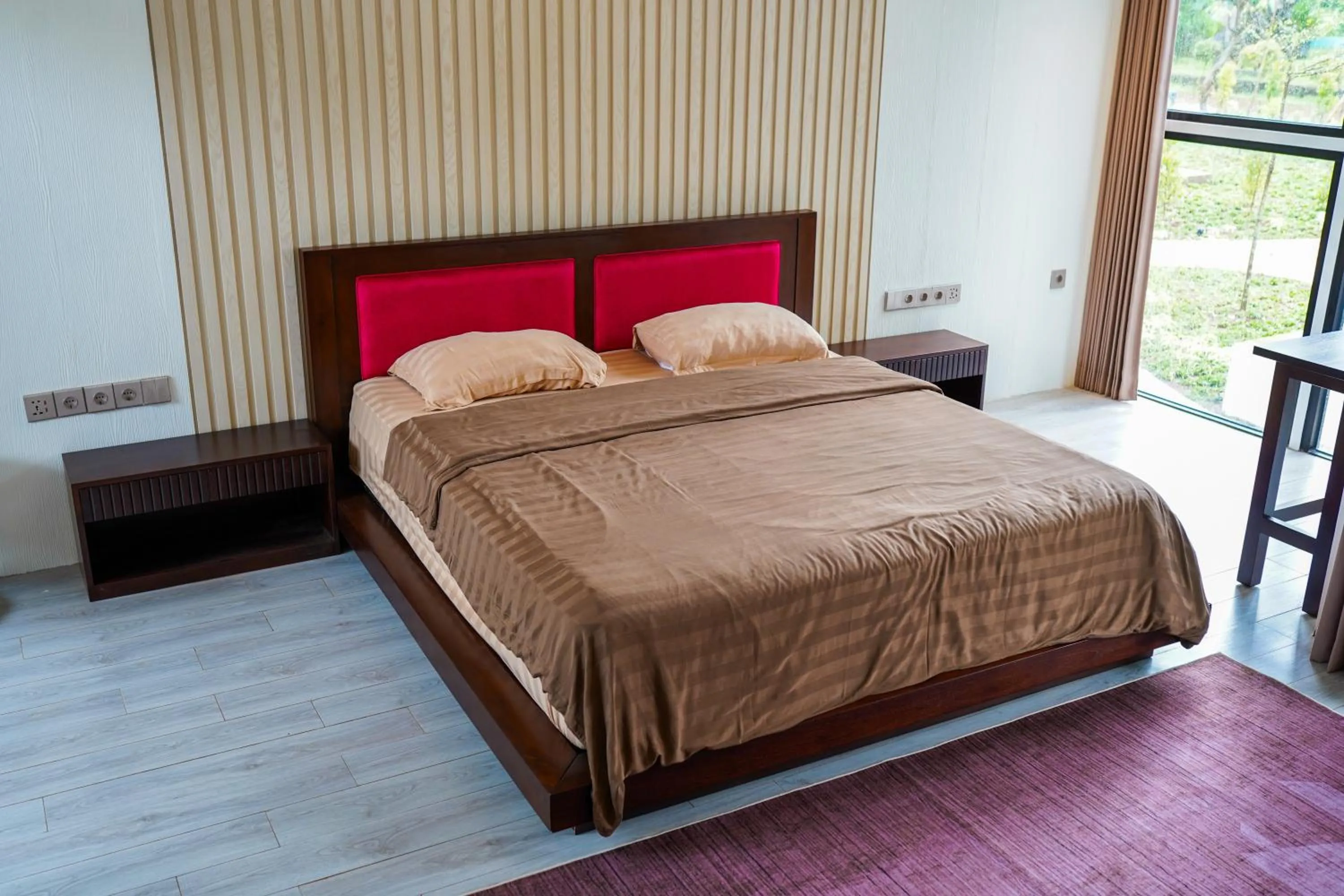 Bed in Lucca Resort & Residence
