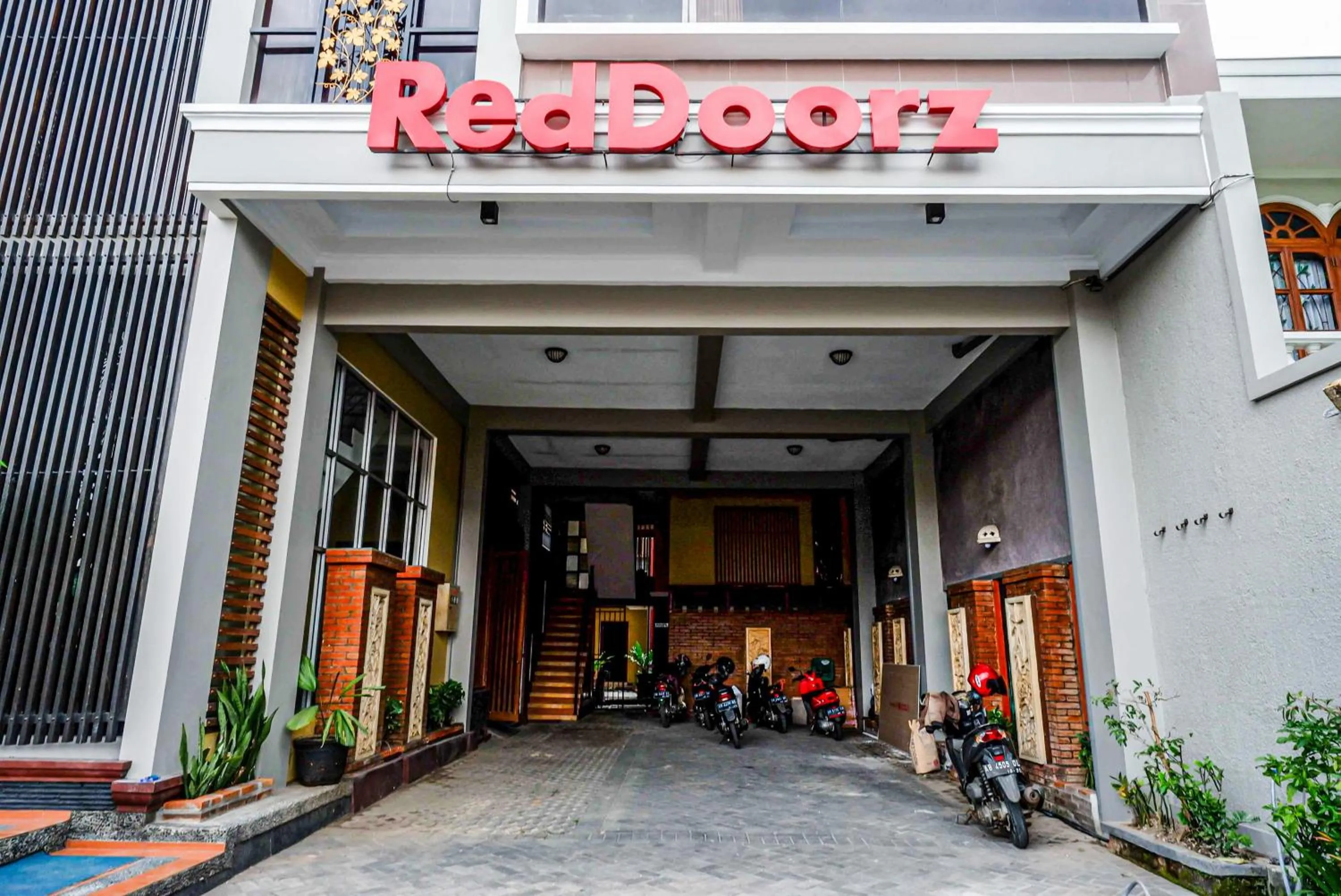 Facade/entrance in RedDoorz Plus near Amplaz Yogyakarta