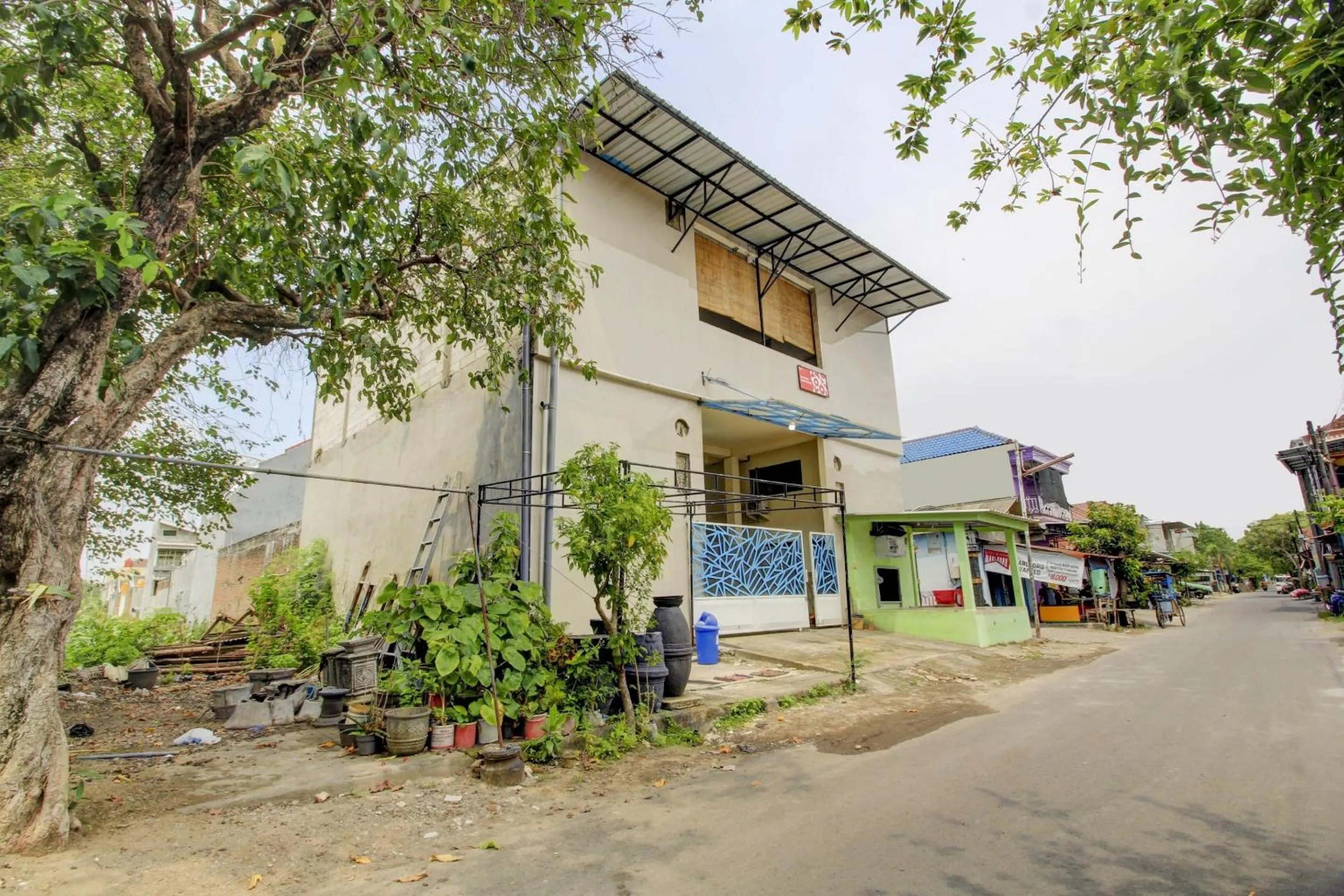 Facade/entrance in Hotel O Zeevanna Guest House Syariah