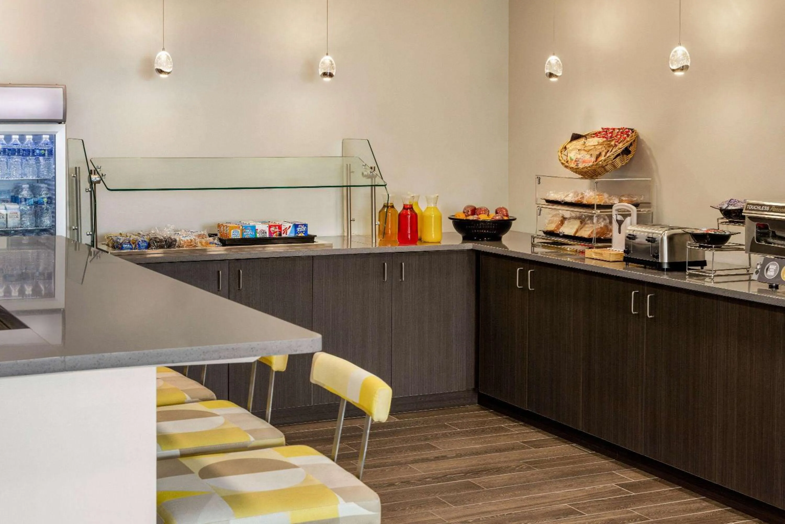 Restaurant/places to eat in The Orbit Hotel, Trademark Collection by Wyndham