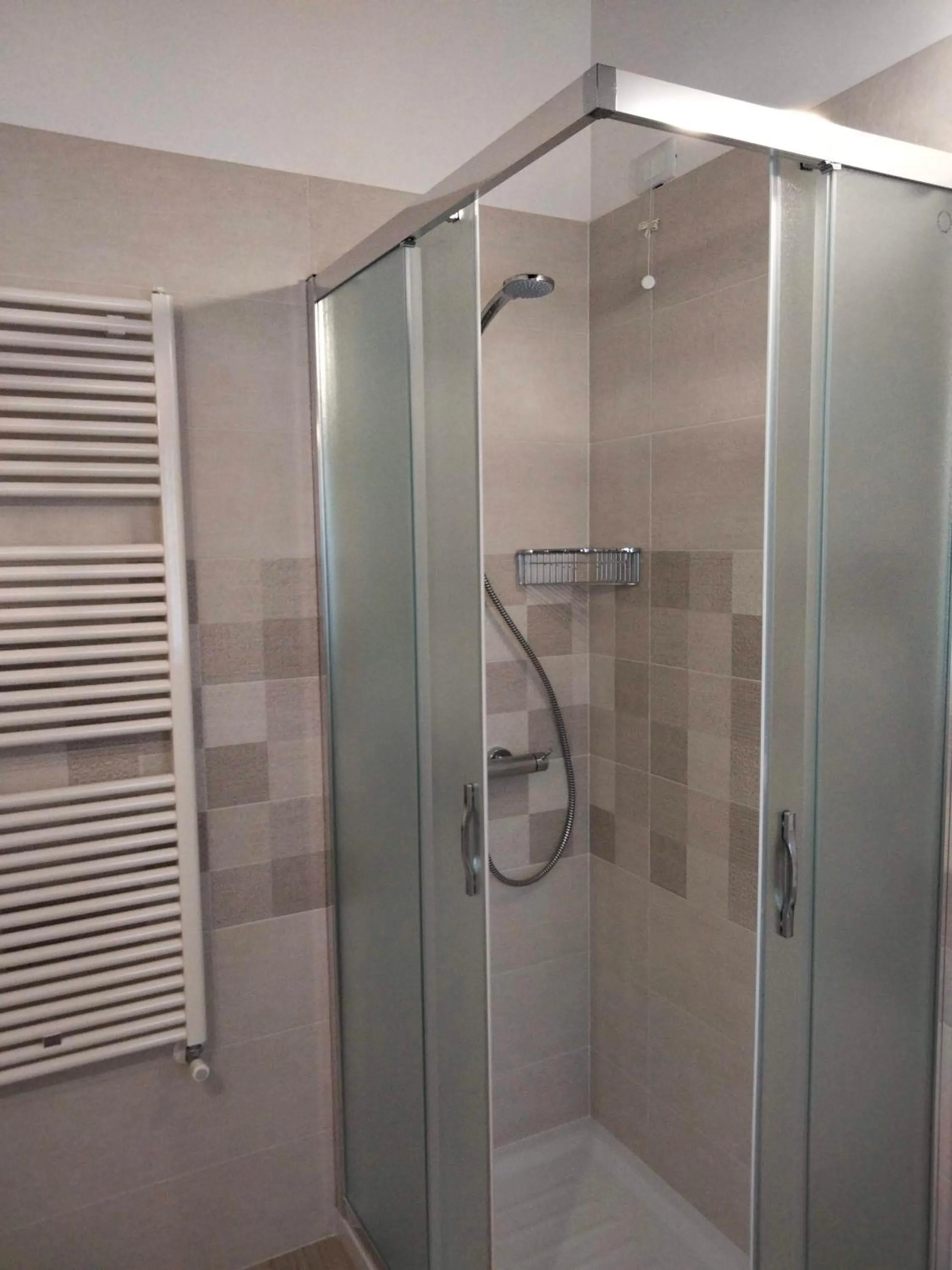 Shower in B&B La Casa di Giuliana