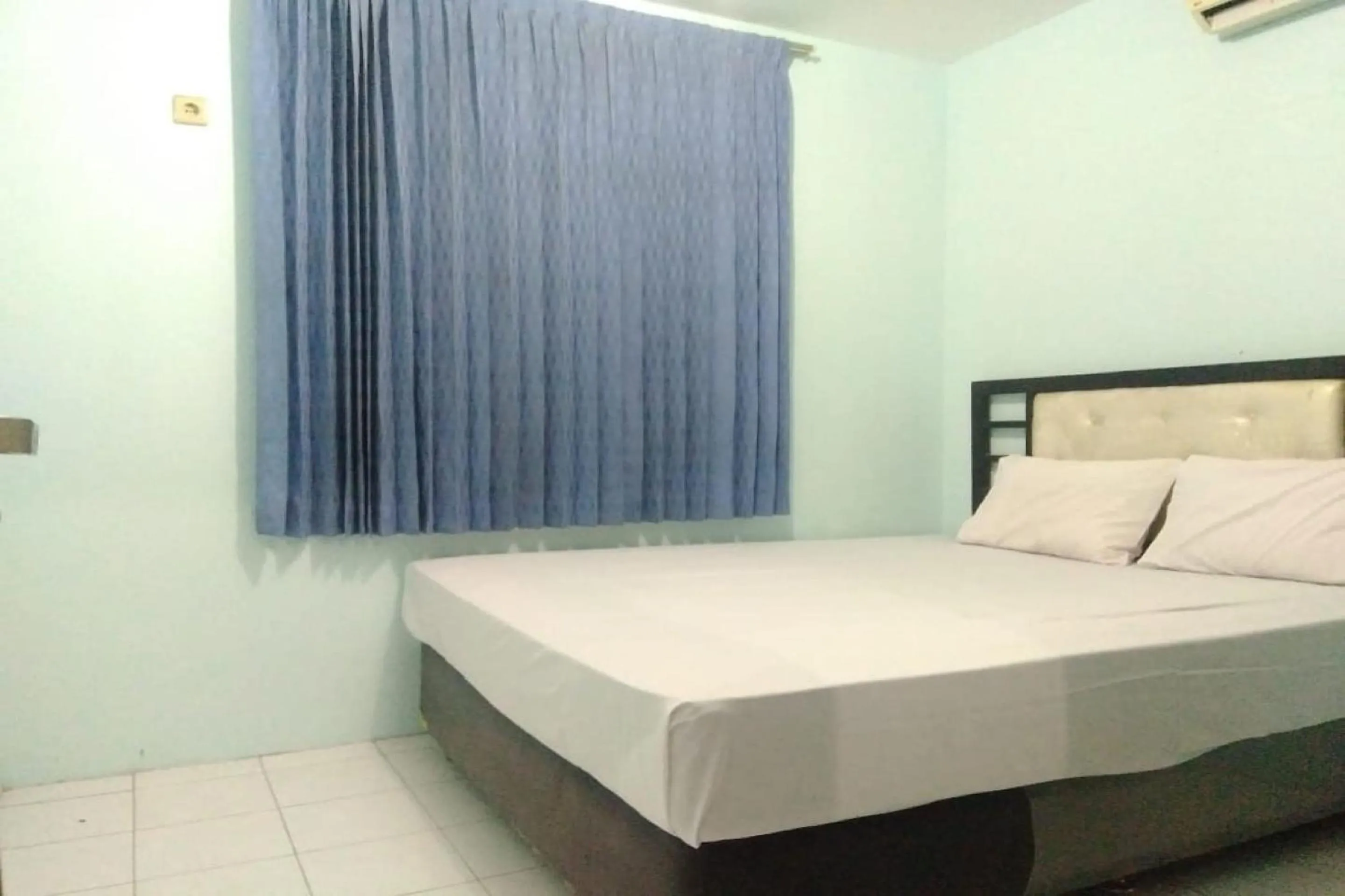 Bedroom, Bed in Hotel O Gardenia Boarding House