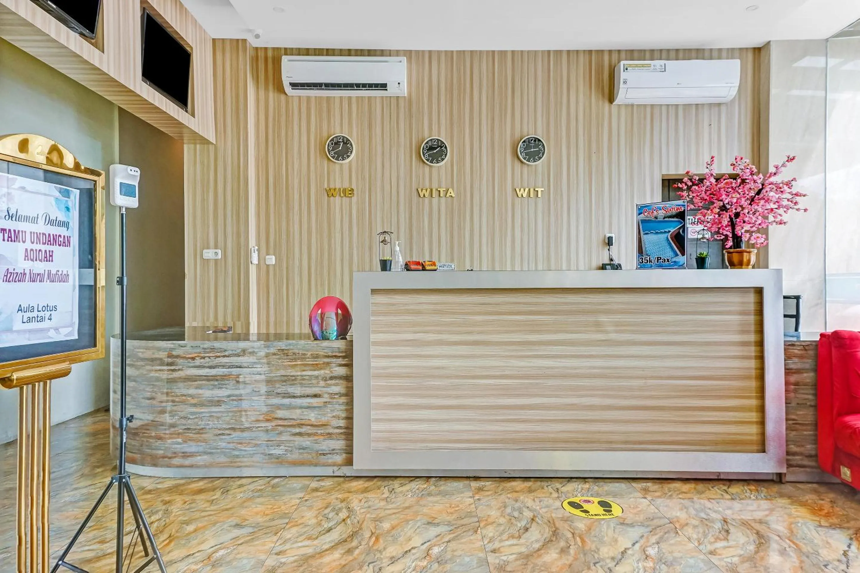 Lobby or reception in Kirei Hotel