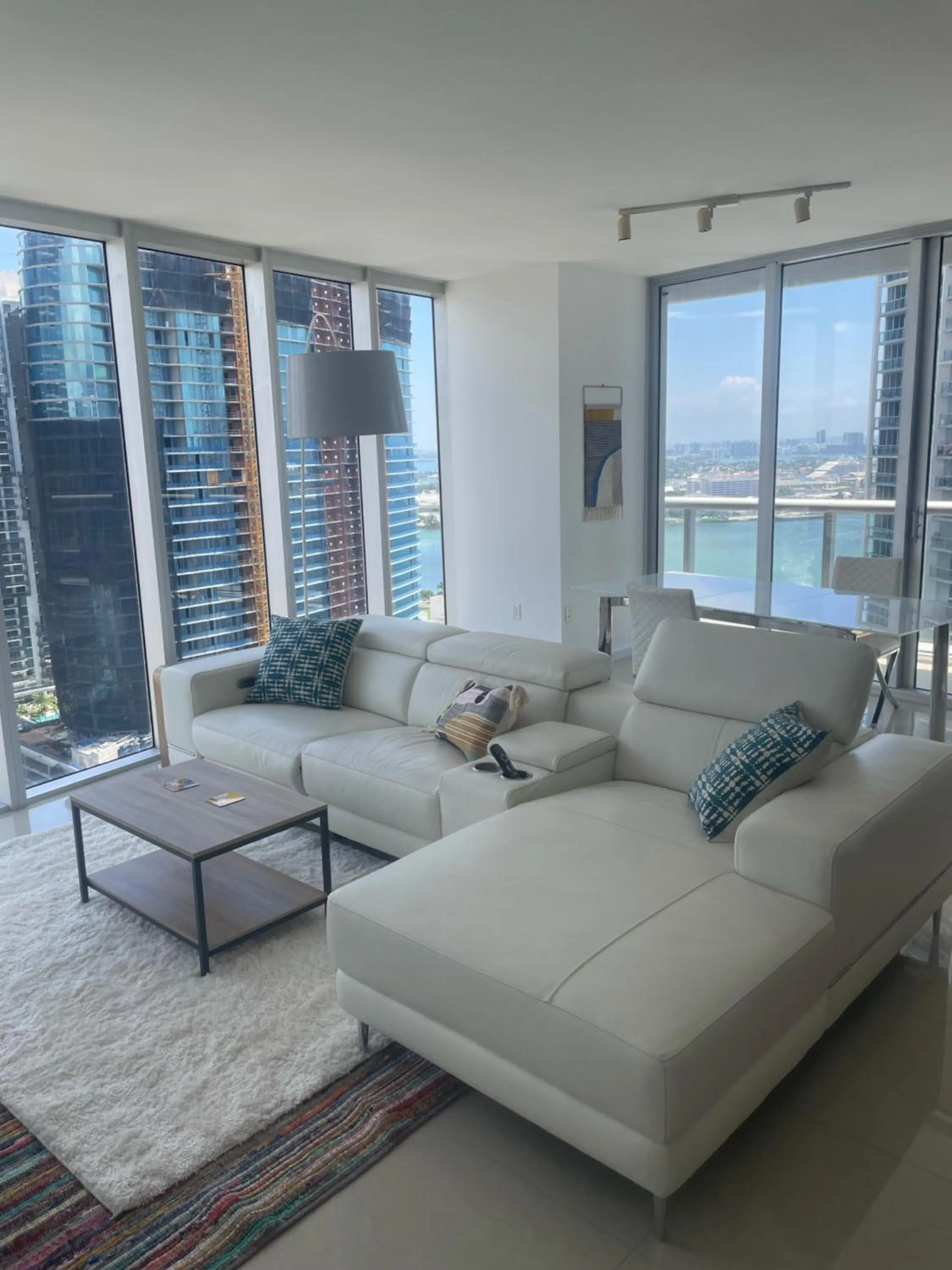 Bed in IconBrickell Tower 3 W Residences