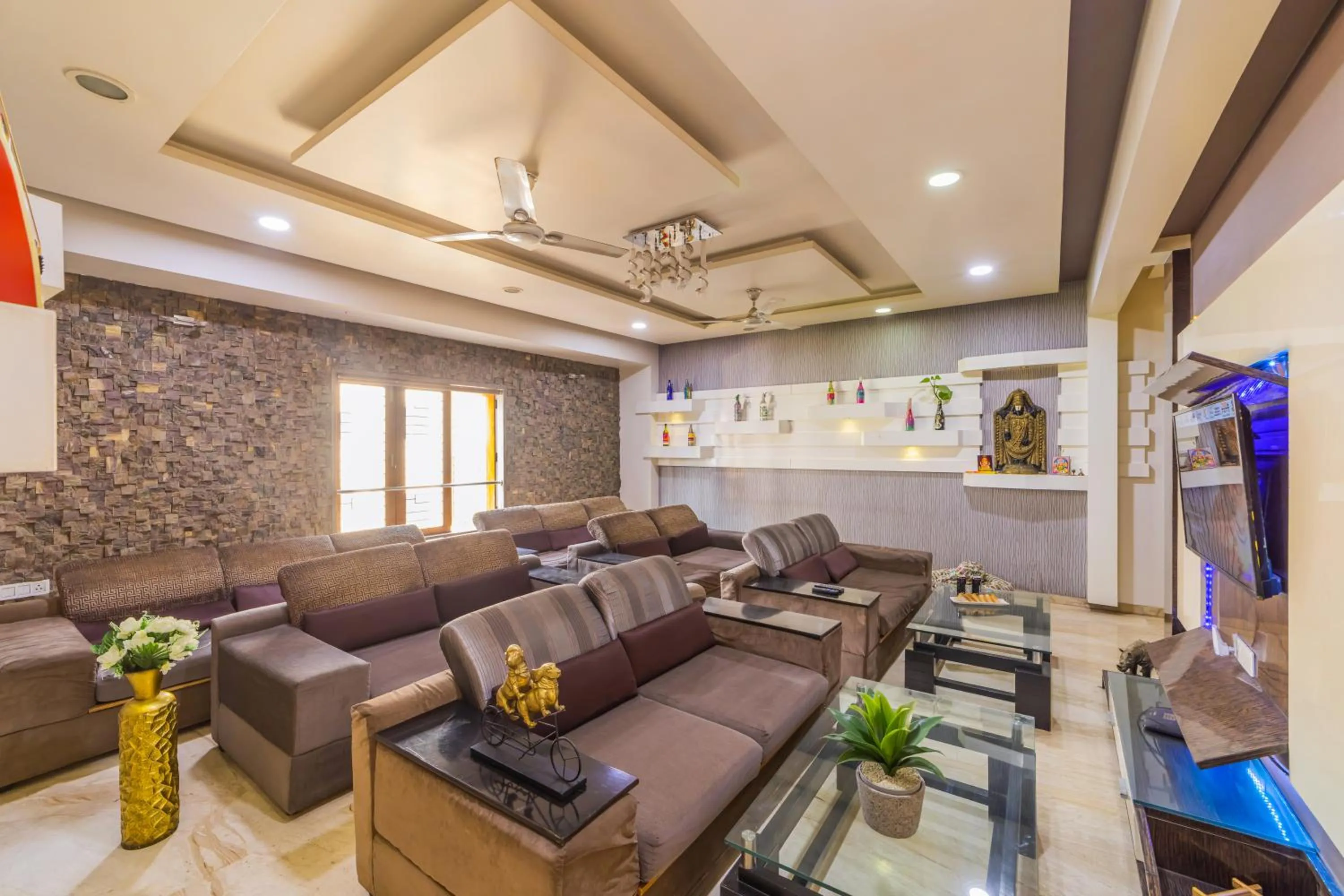 Coliwo Deux - Chandan Nagar