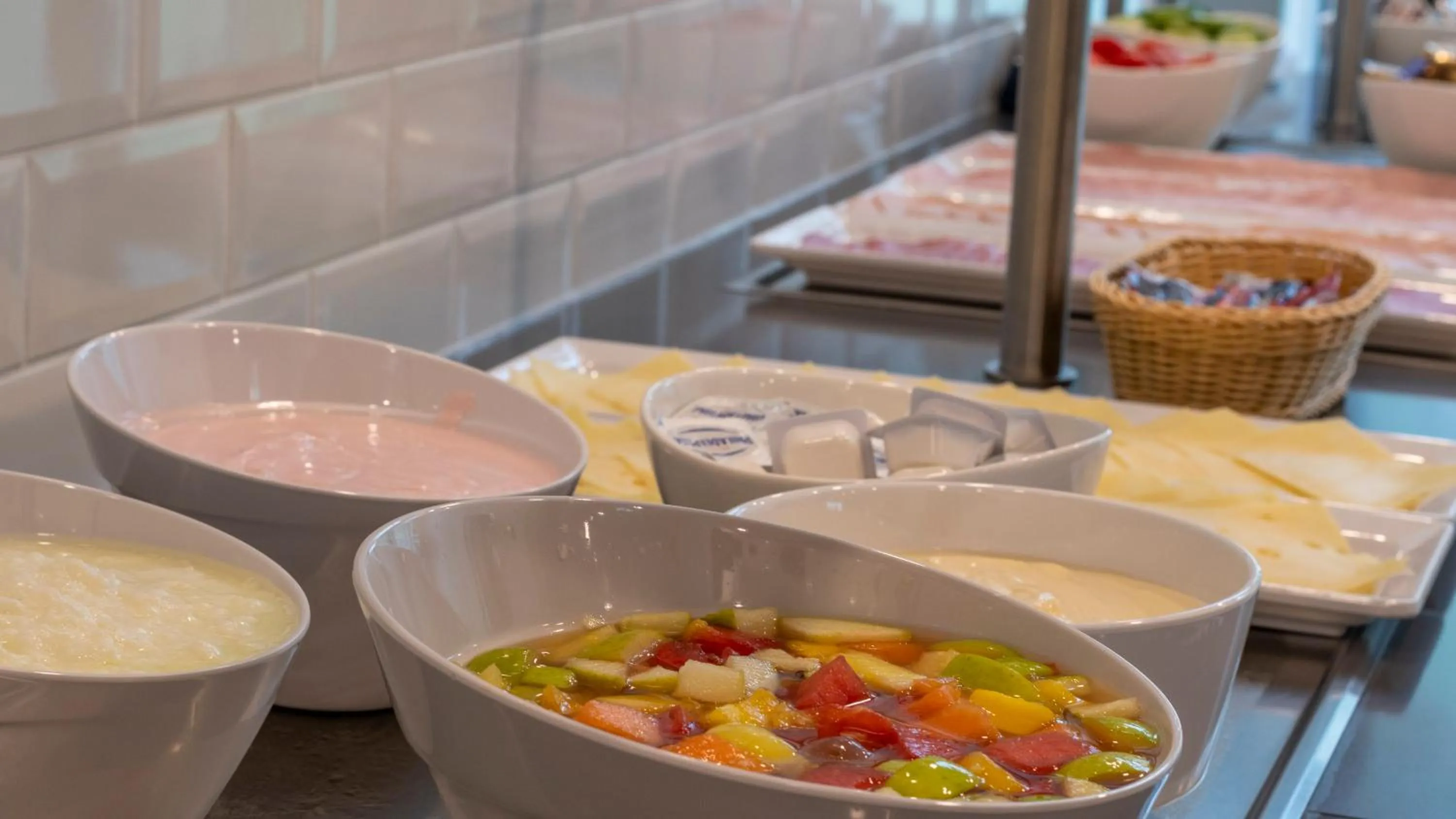 Restaurant/places to eat in Holiday Inn Express - Krefeld - Dusseldorf by IHG