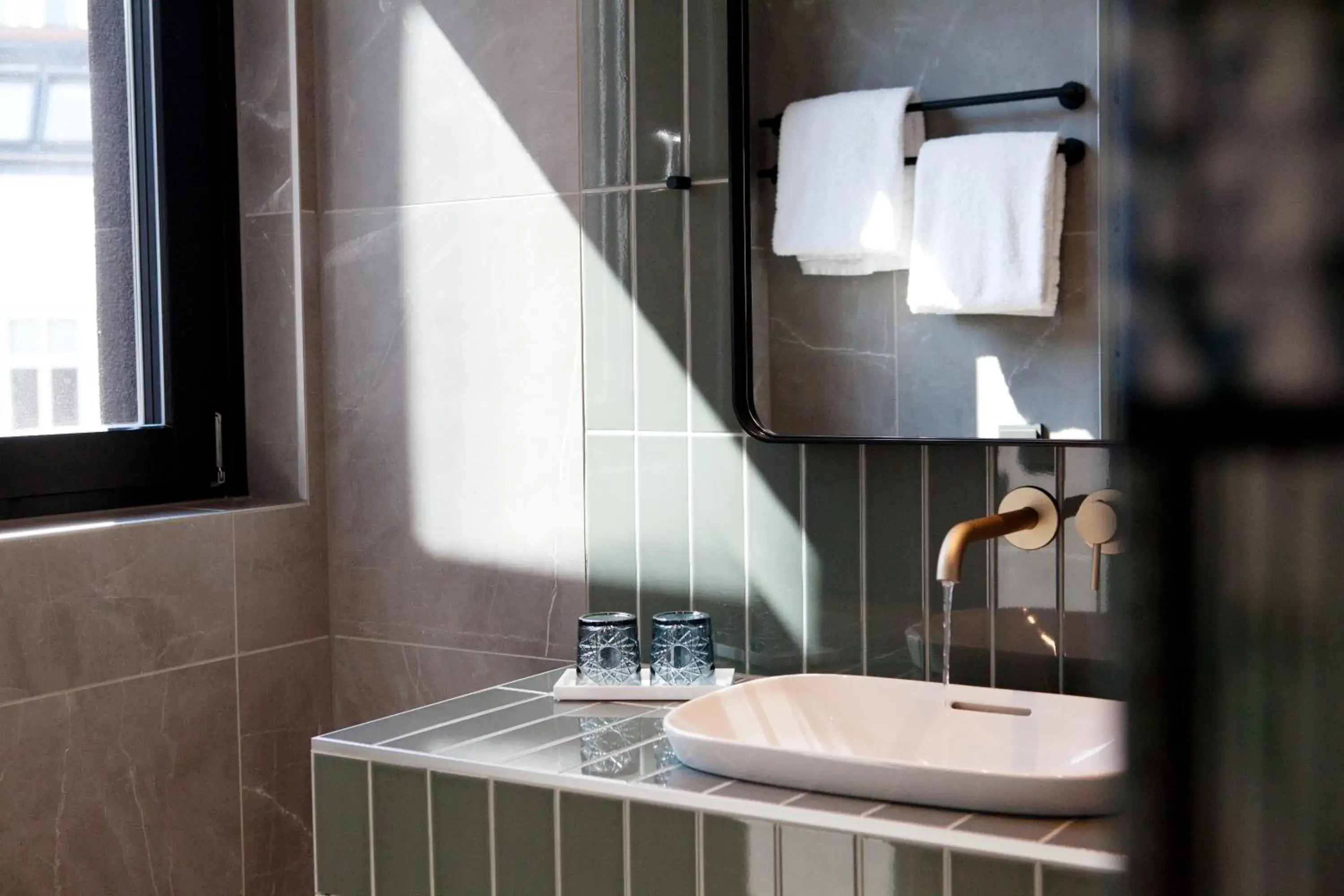 Standard Queen Room - Disability Access in Hotel Indigo Vienna - Naschmarkt by IHG Standard Queen Room - Disability Access in Hotel Indigo Vienna - Naschmarkt by IHG