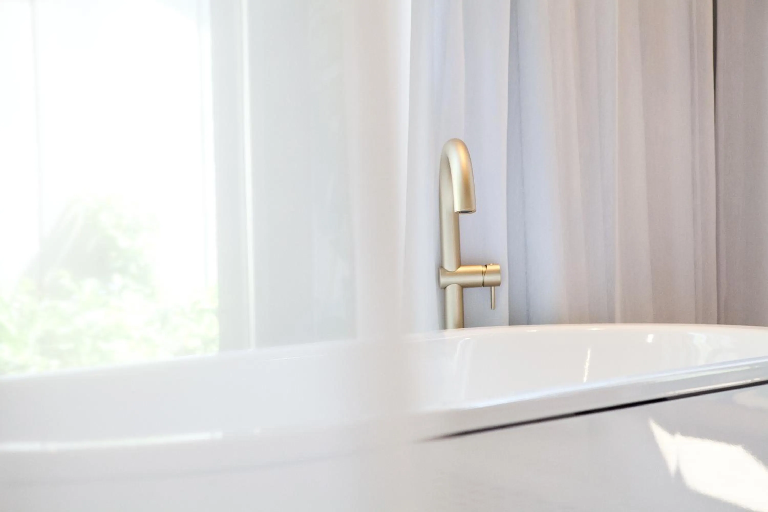 Bath in Hotel Indigo Vienna - Naschmarkt by IHG