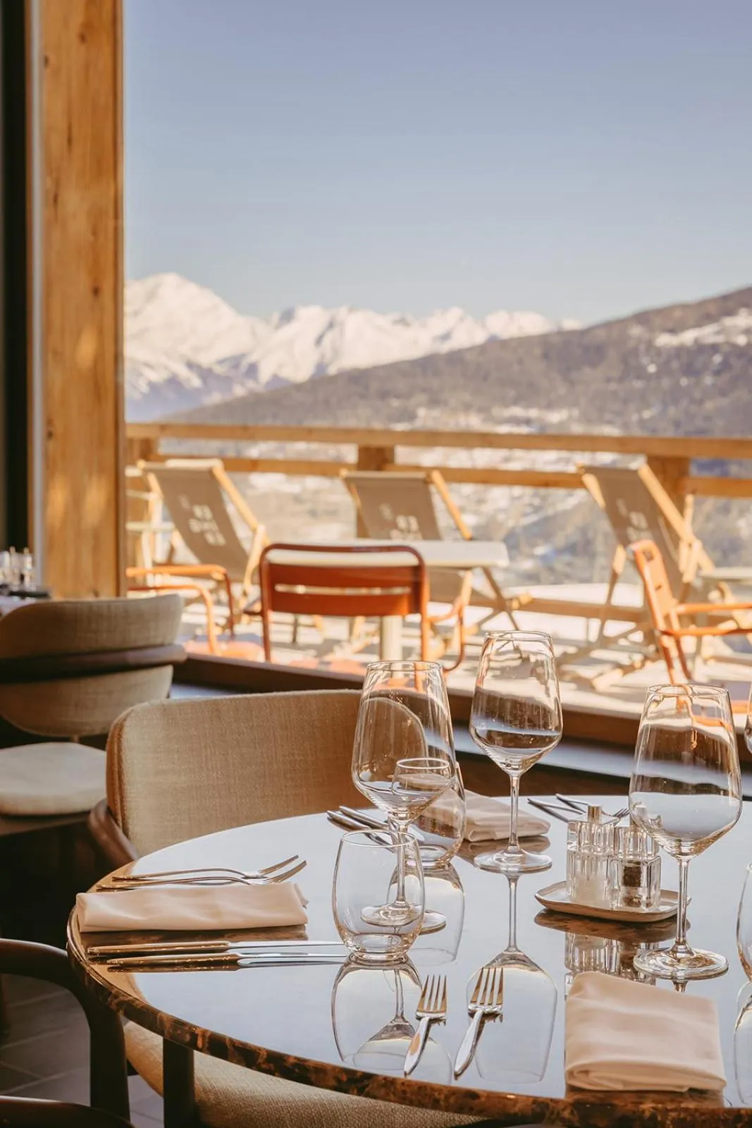 Restaurant/places to eat in Eringer Hotel