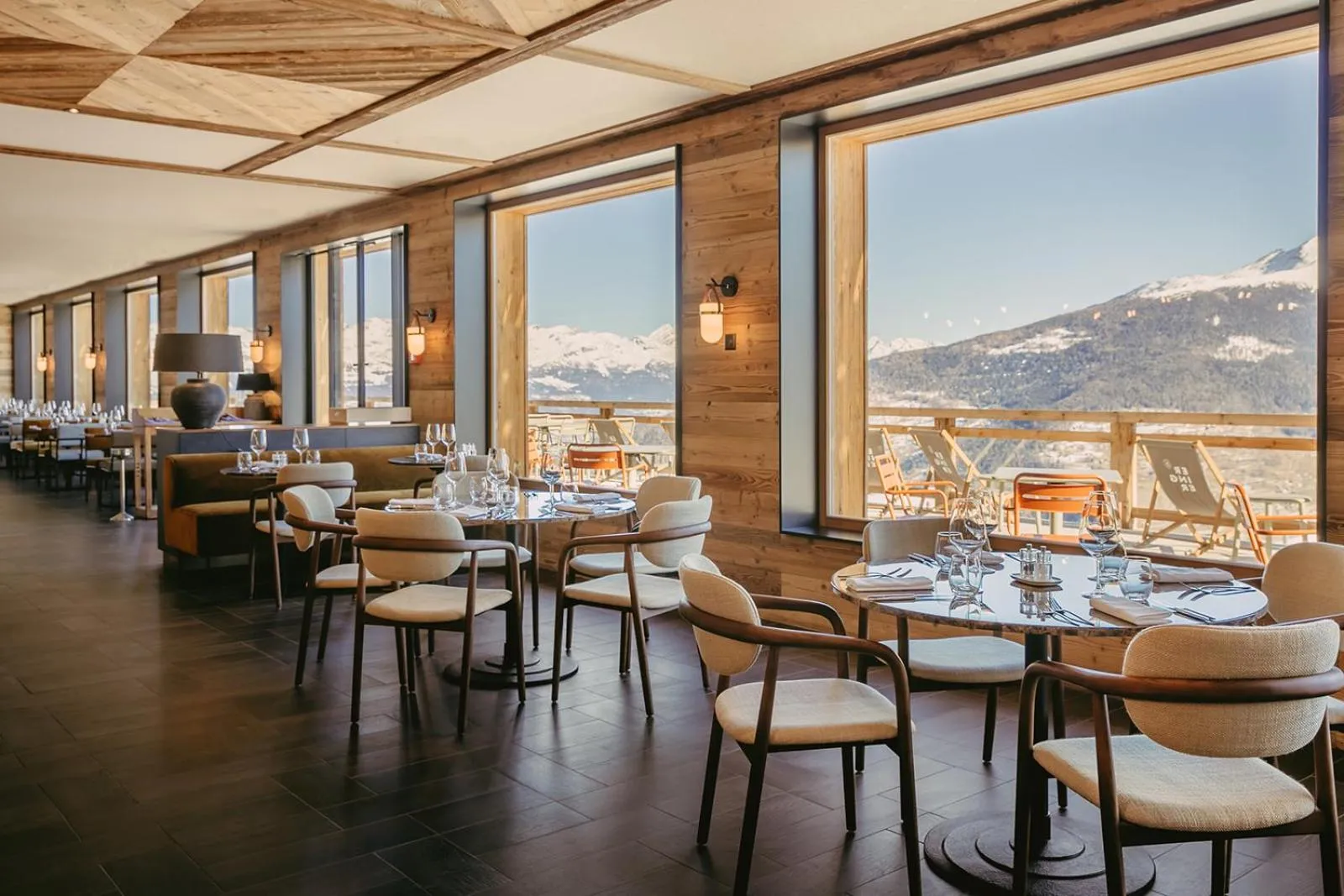 Restaurant/places to eat in Eringer Hotel