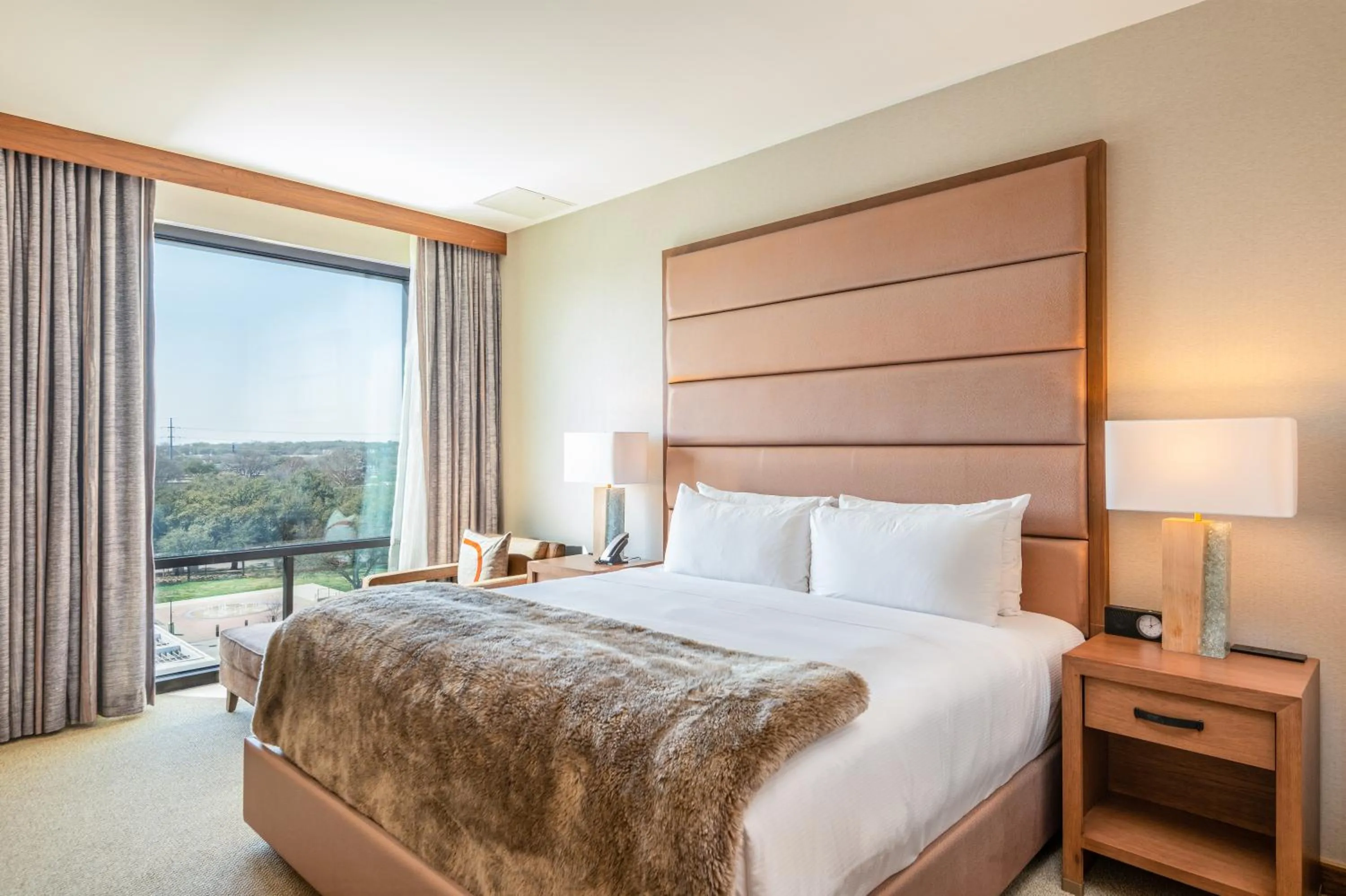 Bedroom, Bed in Drey Hotel