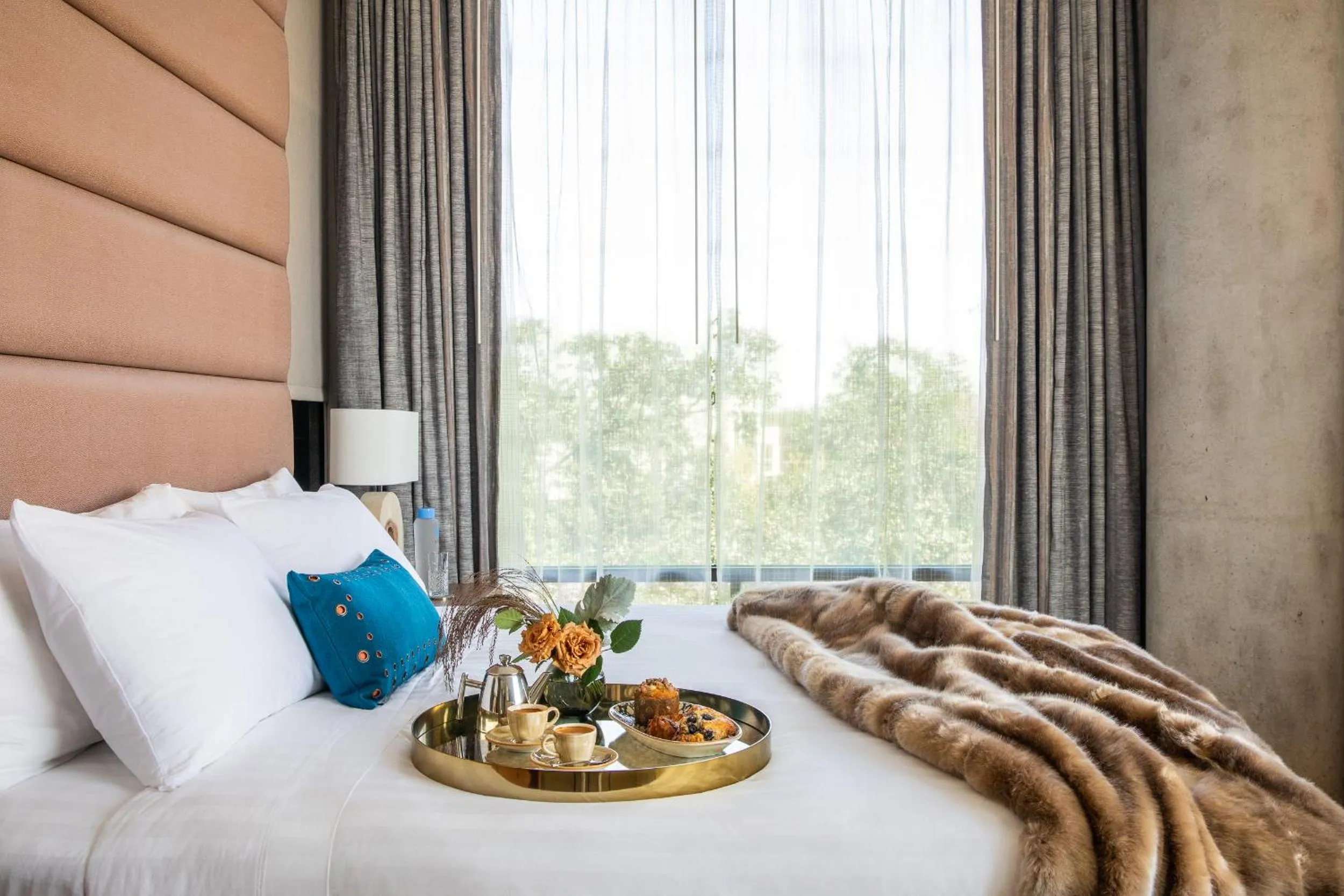 Bedroom, Bed in Drey Hotel