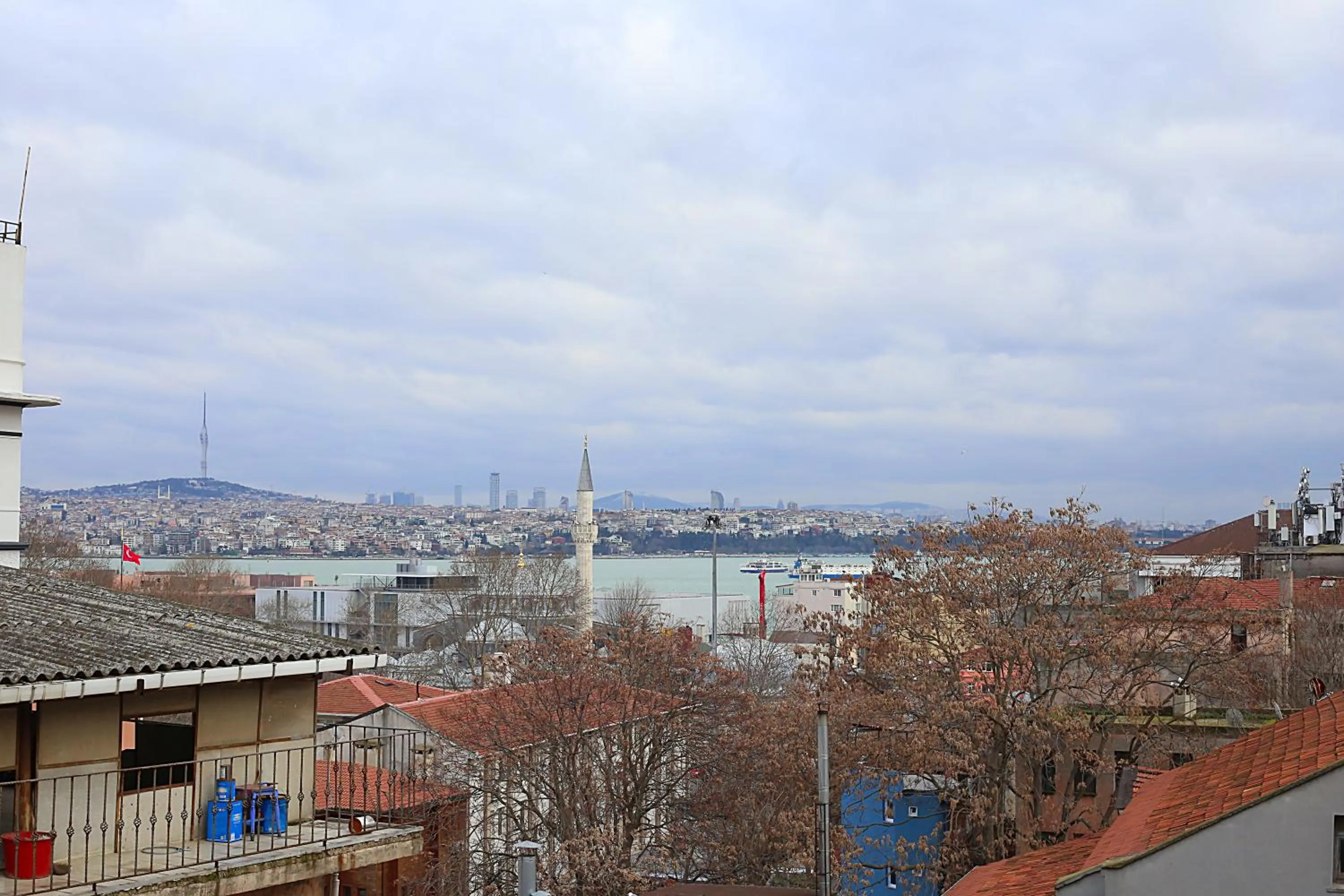 Property building in Istanbul Taksim Galata Tower King Suites and Hotel