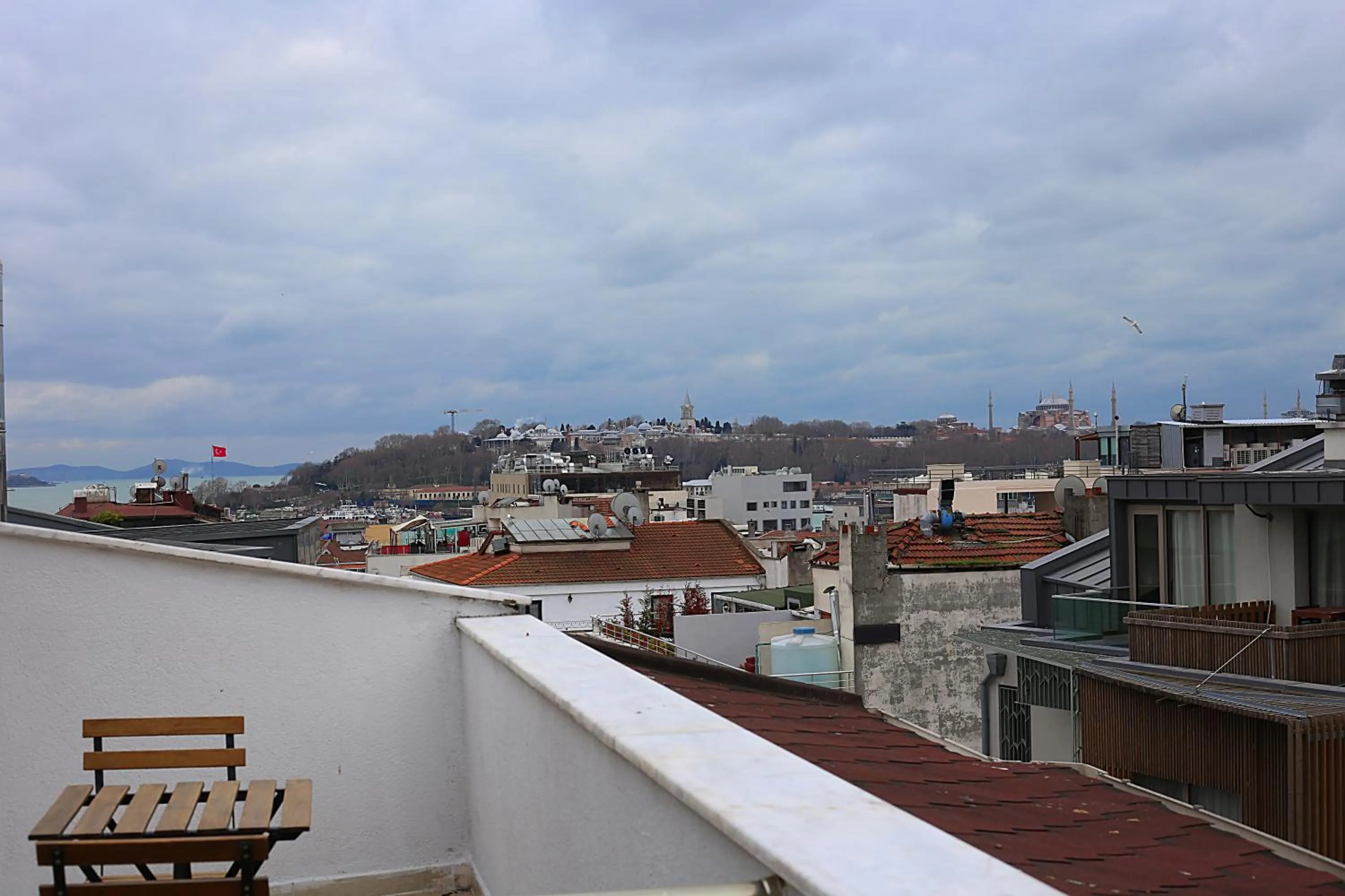 Property building in Istanbul Taksim Galata Tower King Suites and Hotel