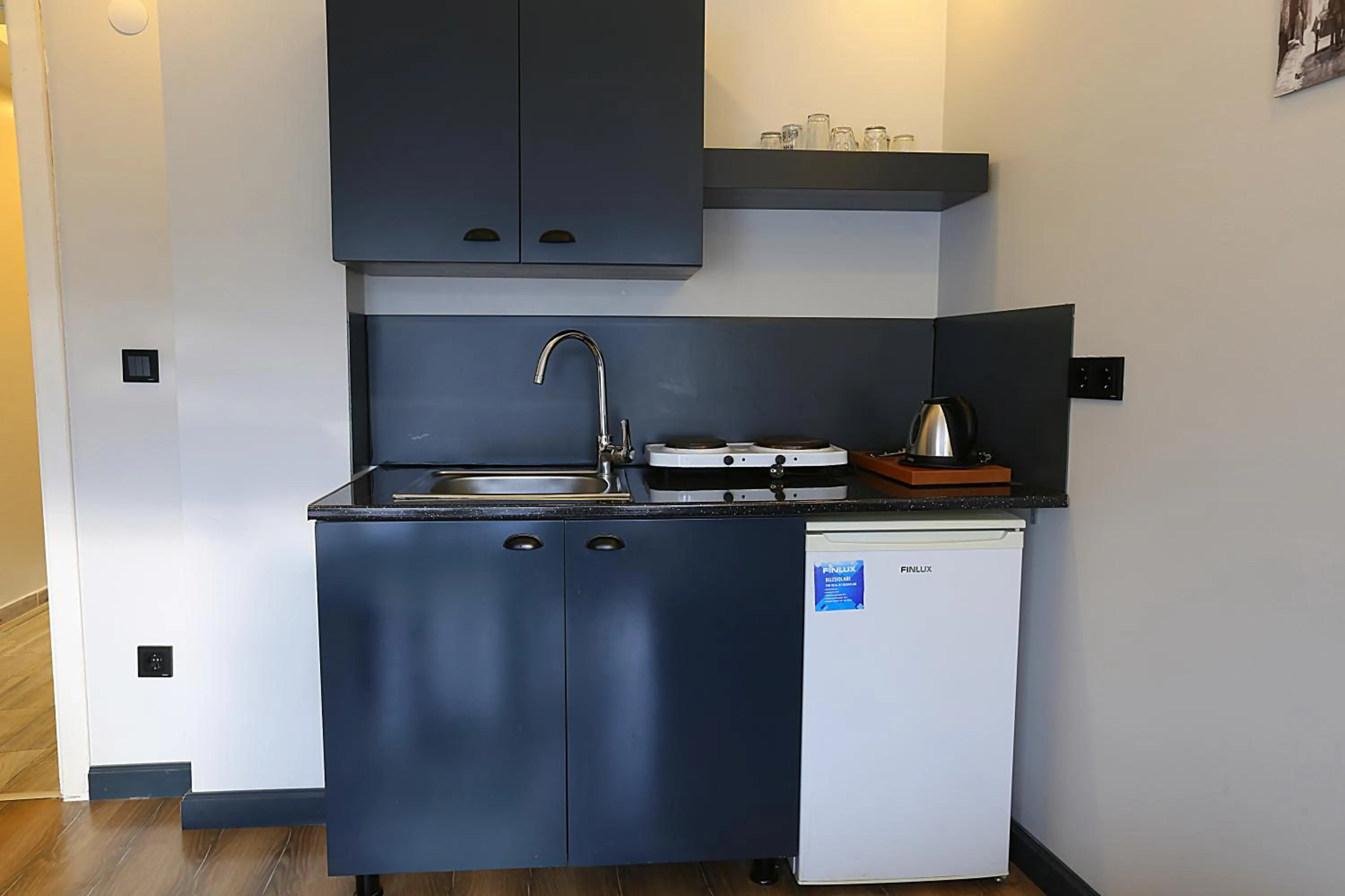 Kitchen or kitchenette in Istanbul Taksim Galata Tower King Suites and Hotel