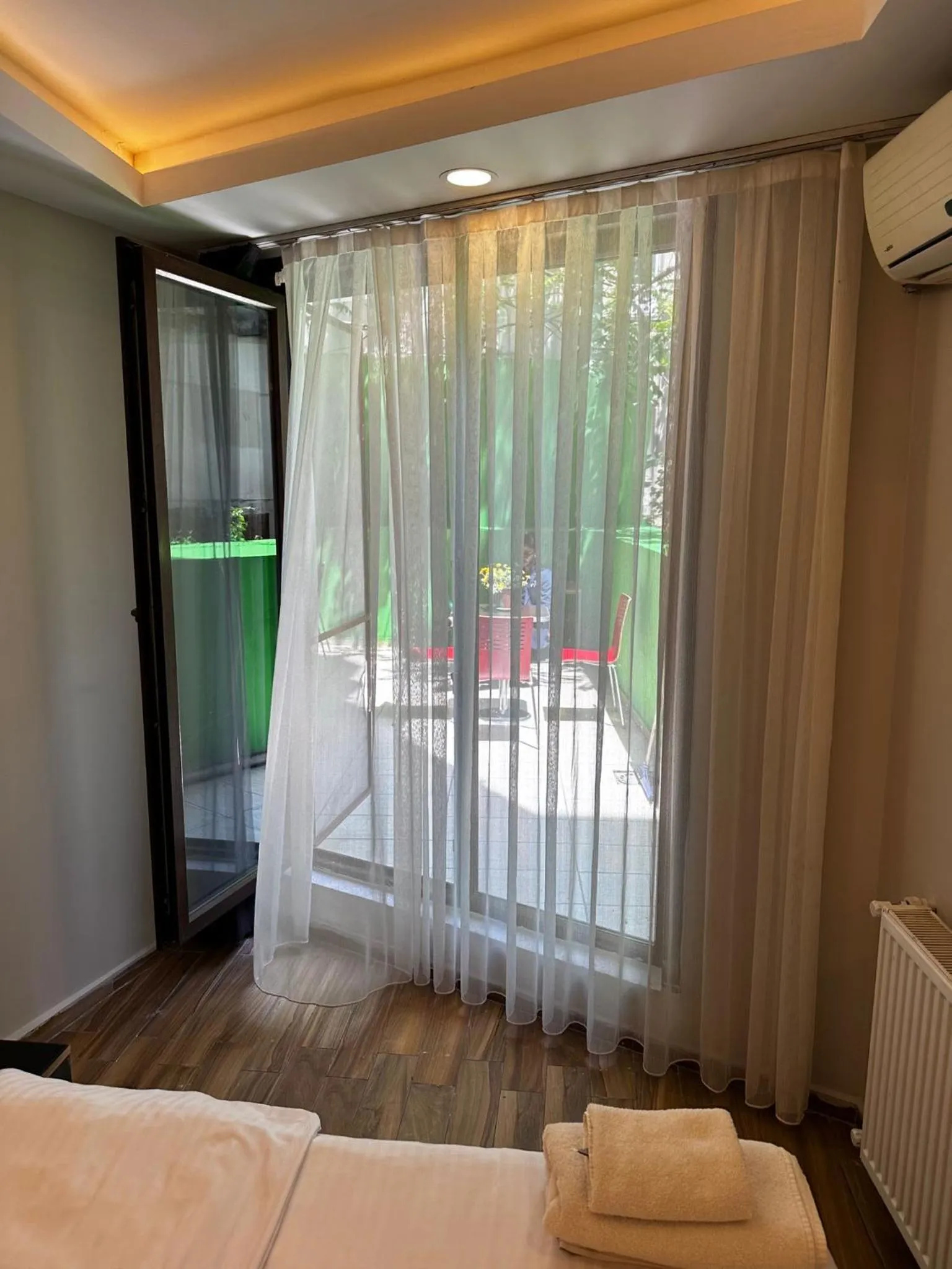 Bed in Istanbul Taksim Galata Tower King Suites and Hotel