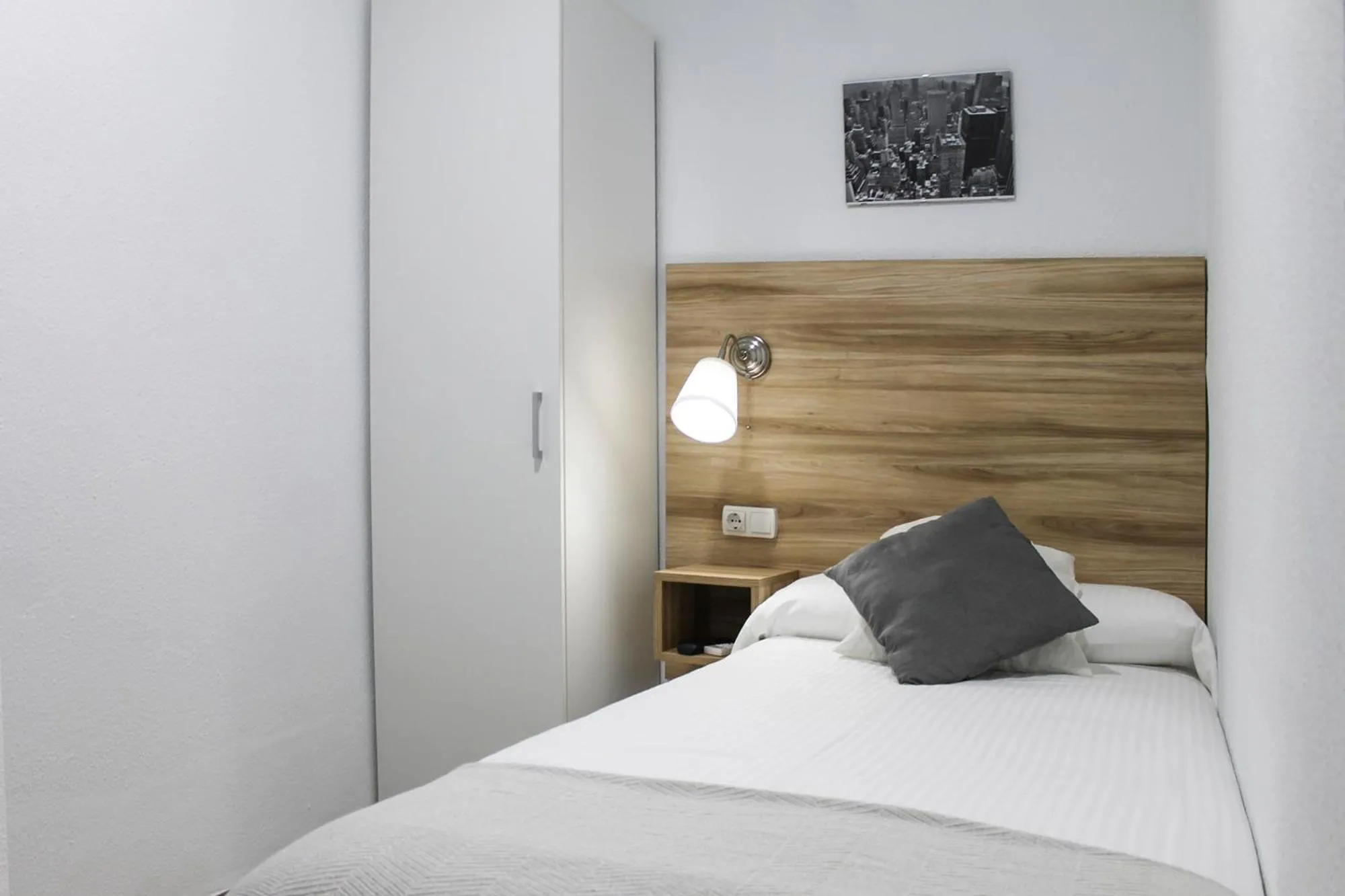 Bed in Hotel Restaurante Vía Sevilla - Cádiz by MA 22 Puntos