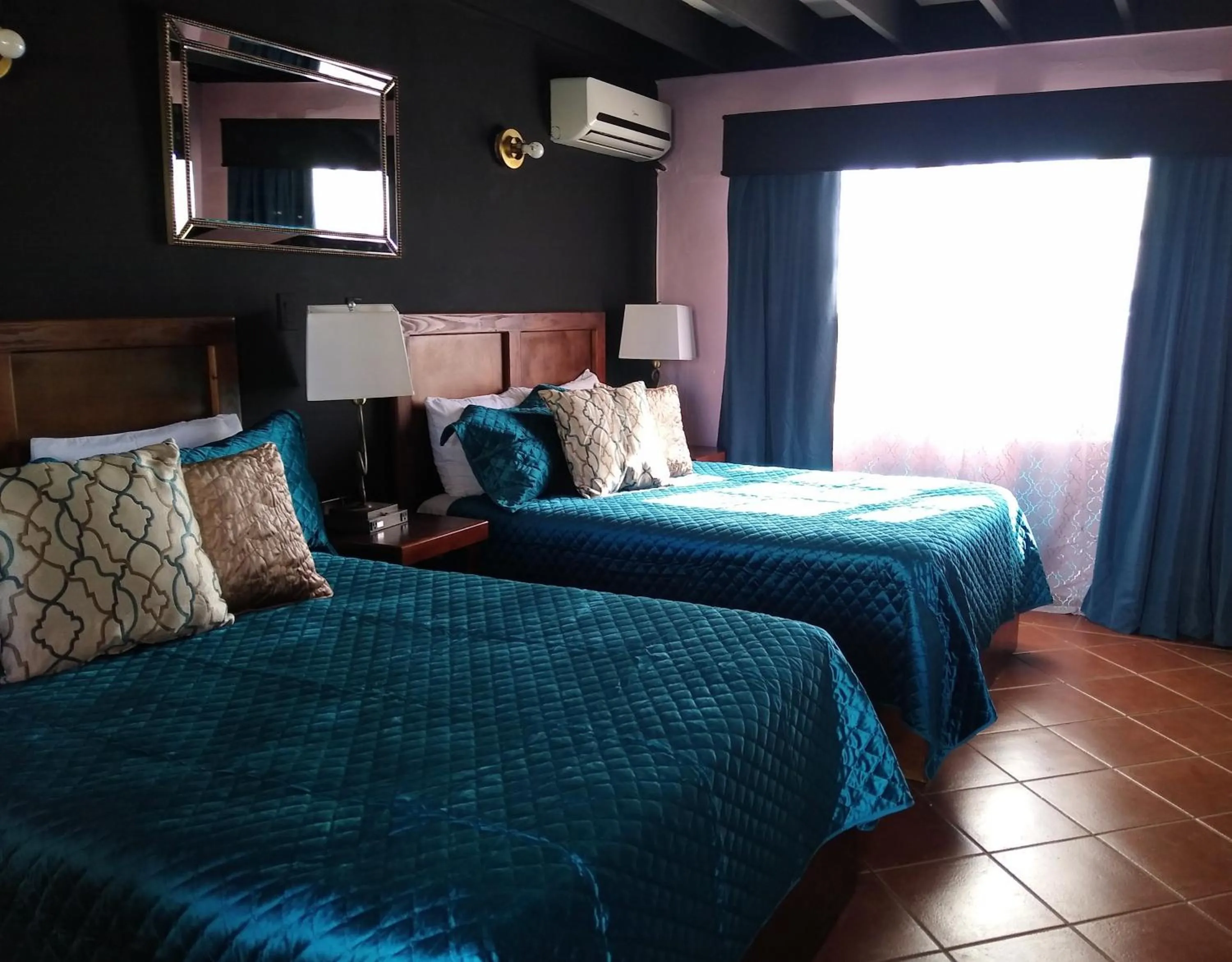 Bed in MISION SANTA ISABEL