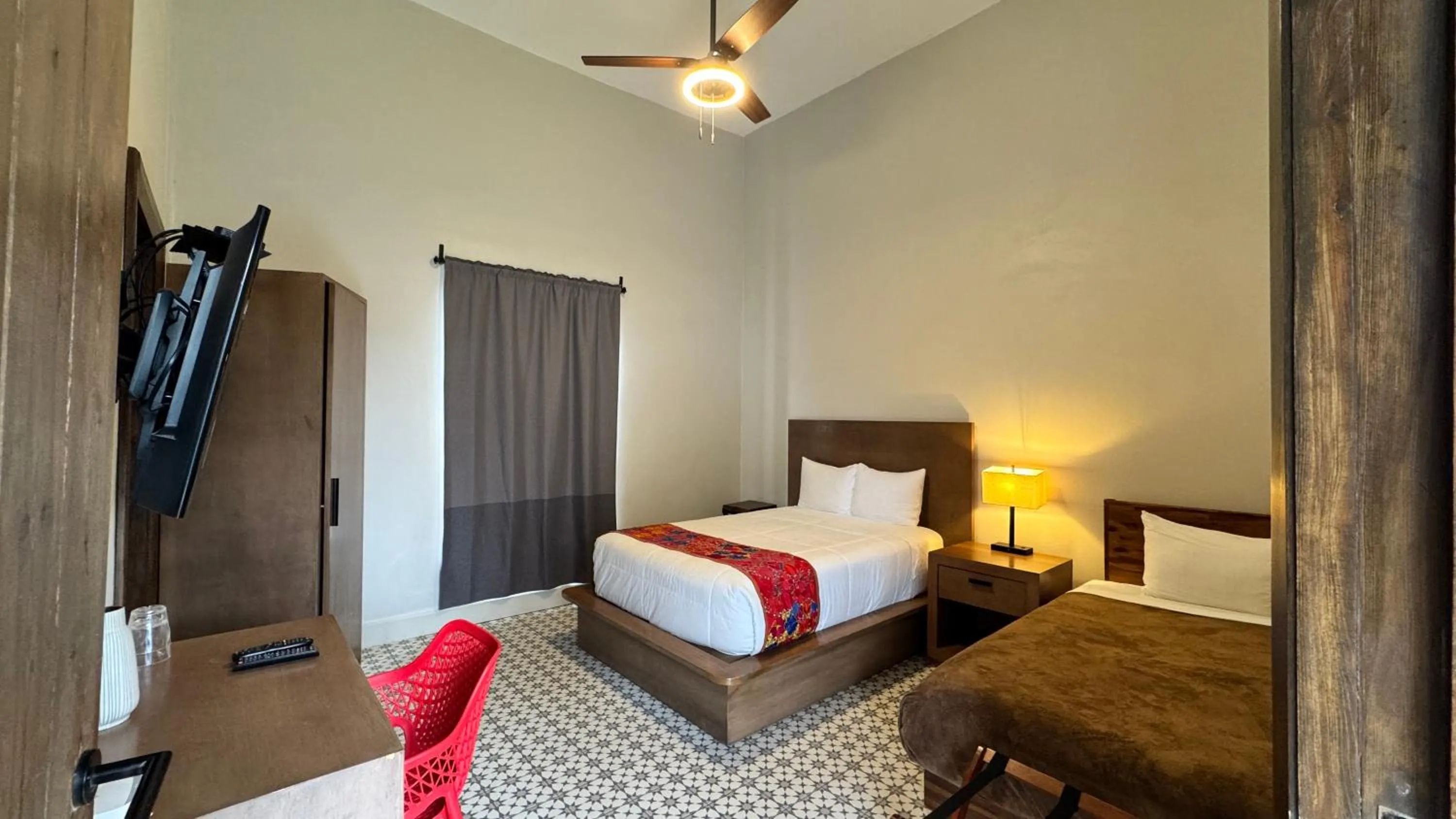 Photo of the whole room, Bed in Hotel Casa Nodin