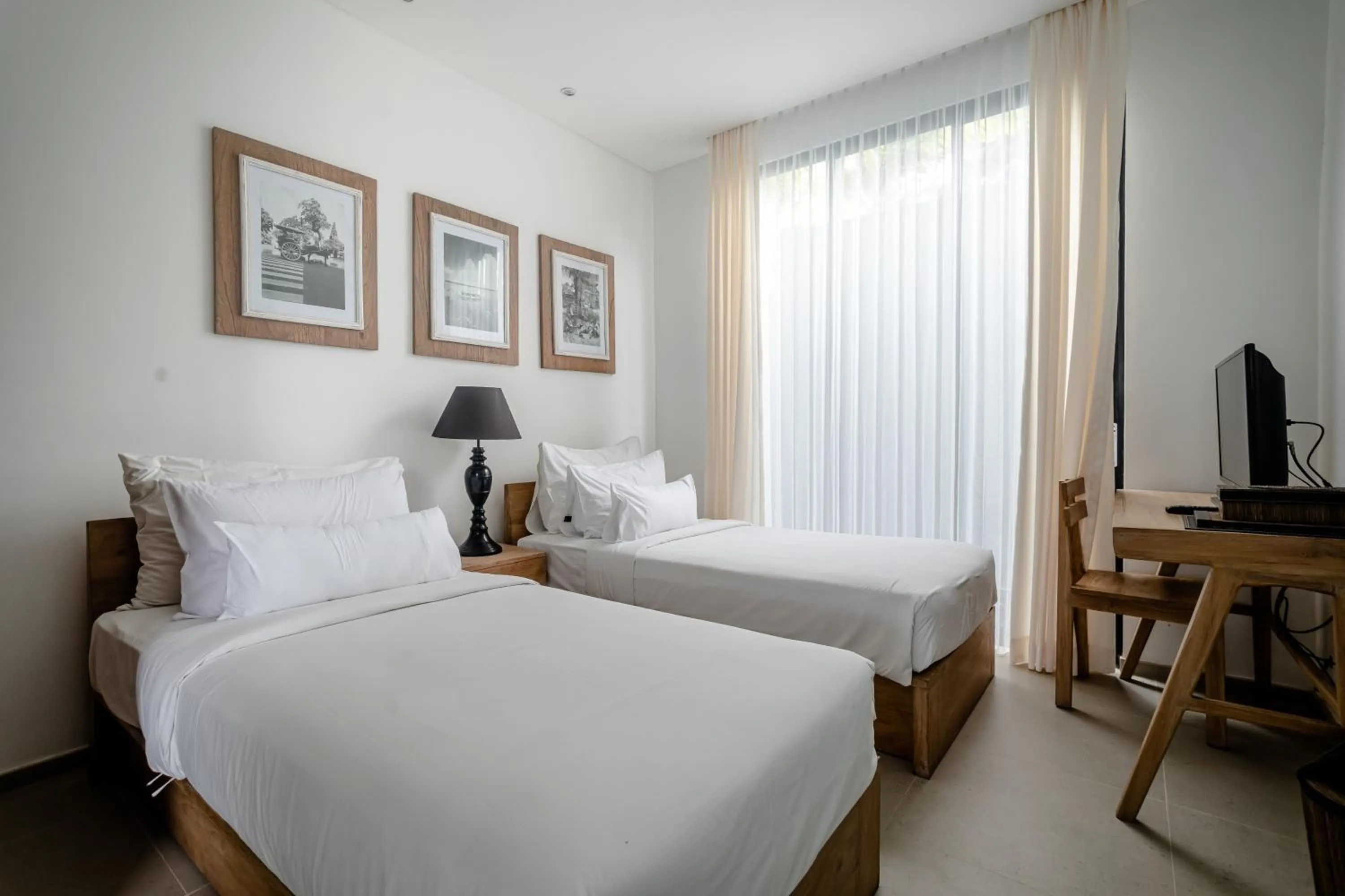 Bedroom, Bed in Gioheven Villa