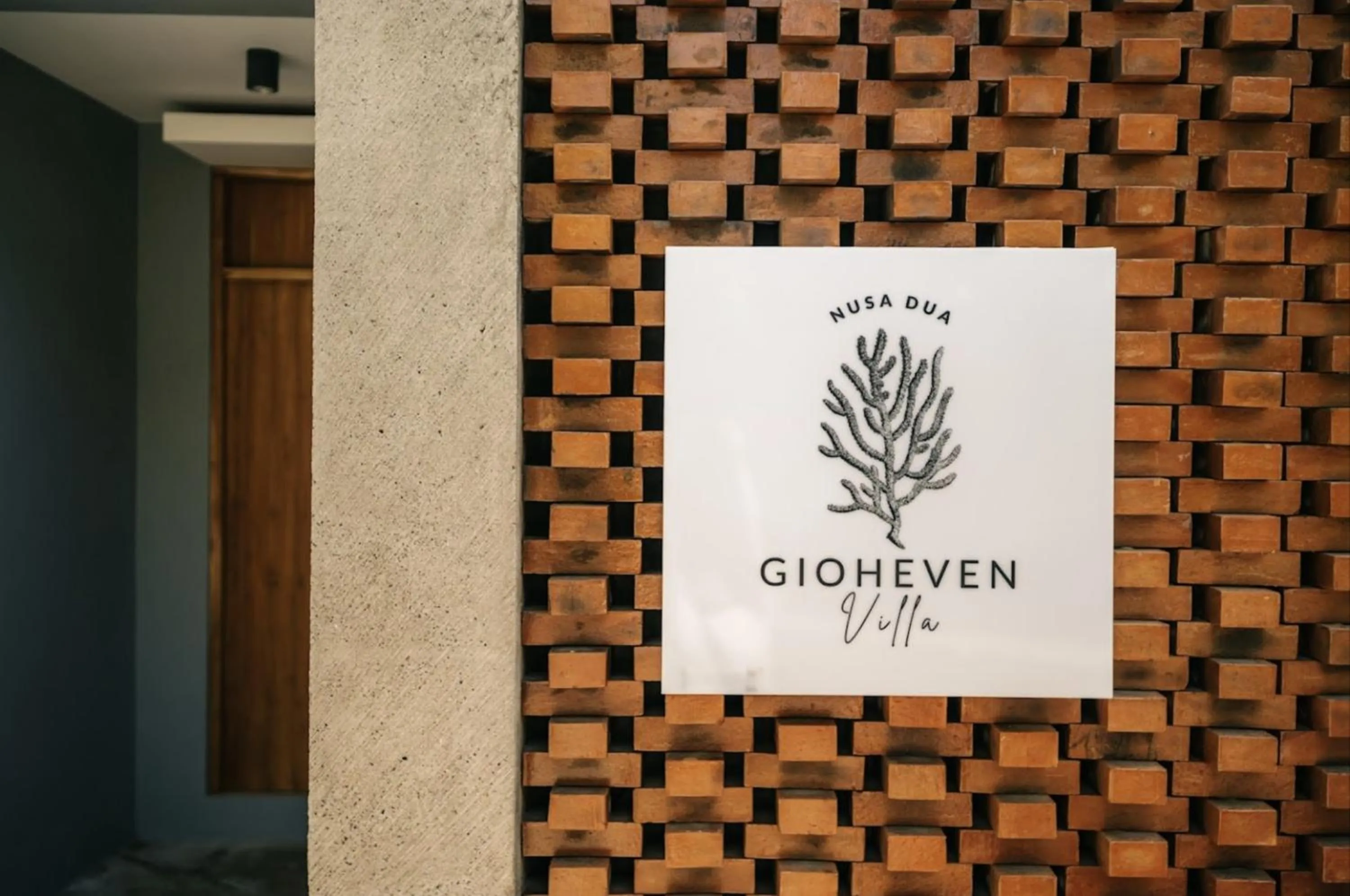 Property building in Gioheven Villa