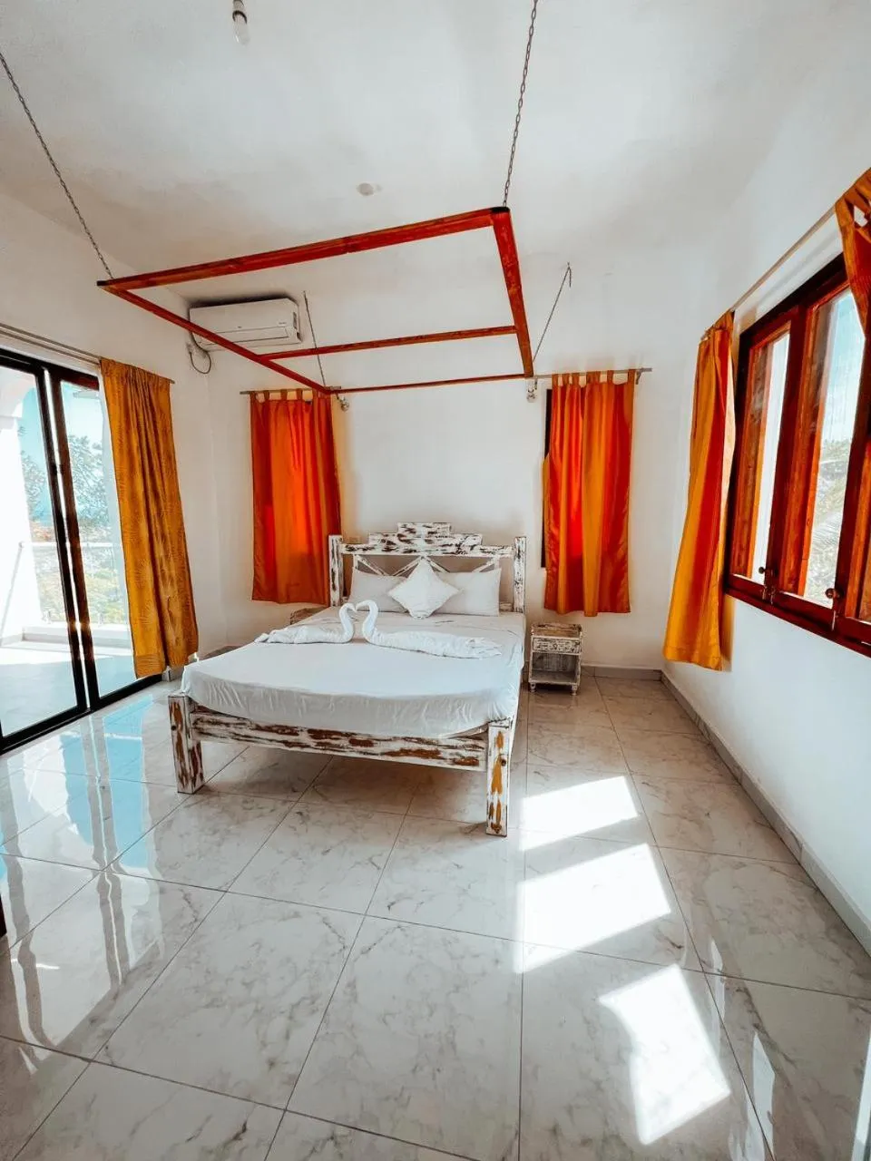 Bed in Met Beach Resort Malindi