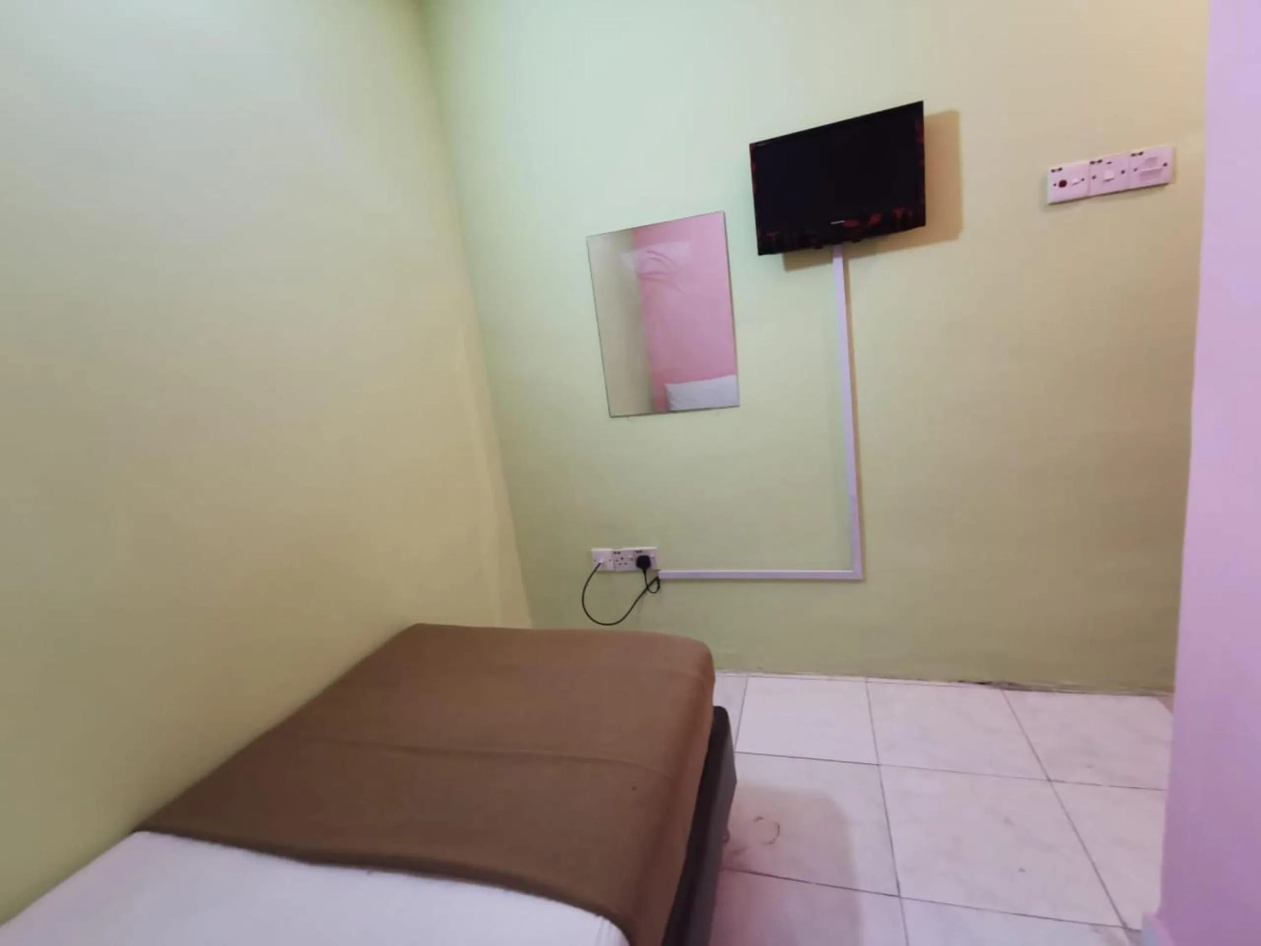 Bedroom, Bed in Hotel O My Seven Days Inn