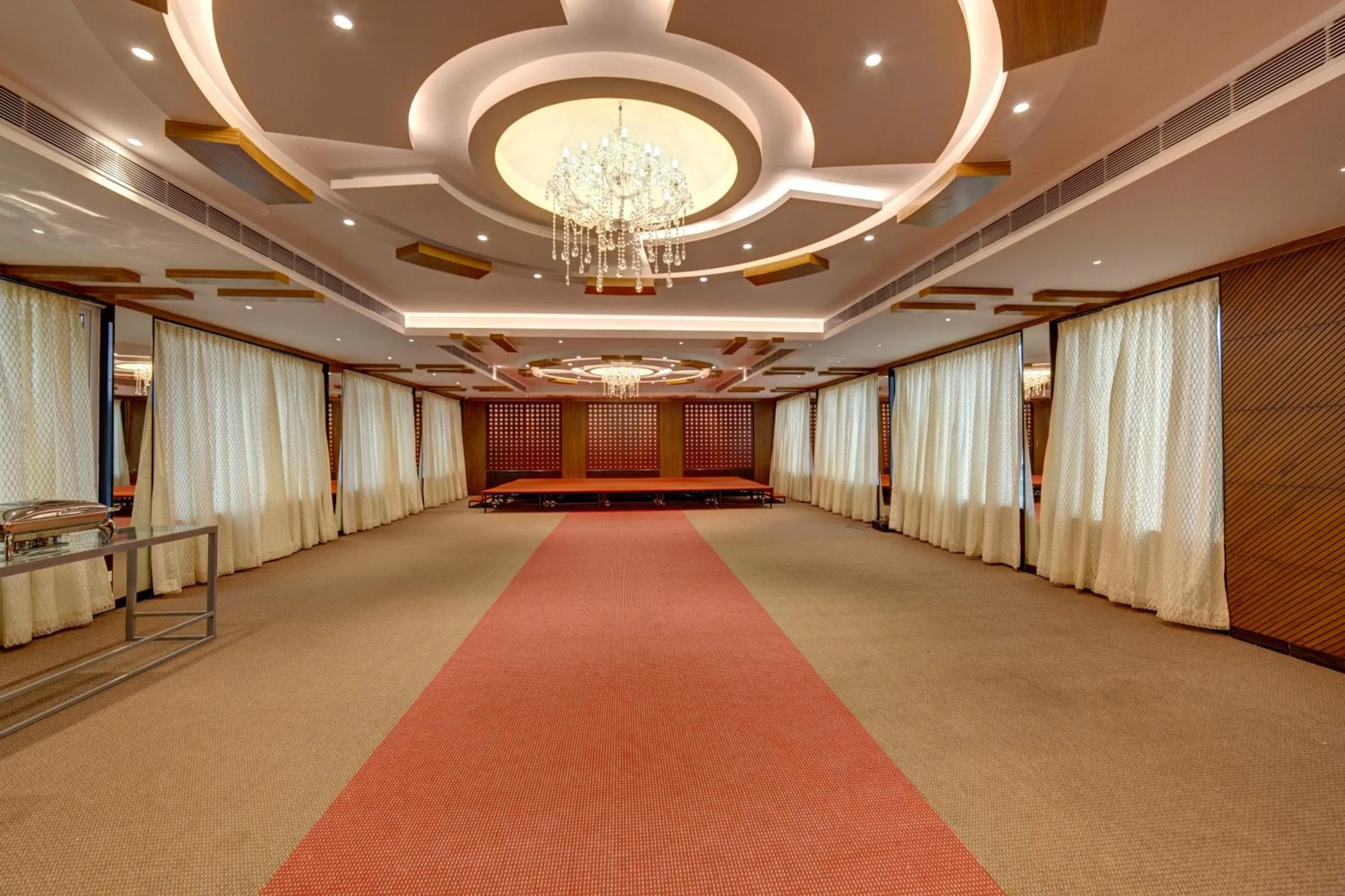 Meeting/conference room in ICON Express by BHAGINI Hoodi