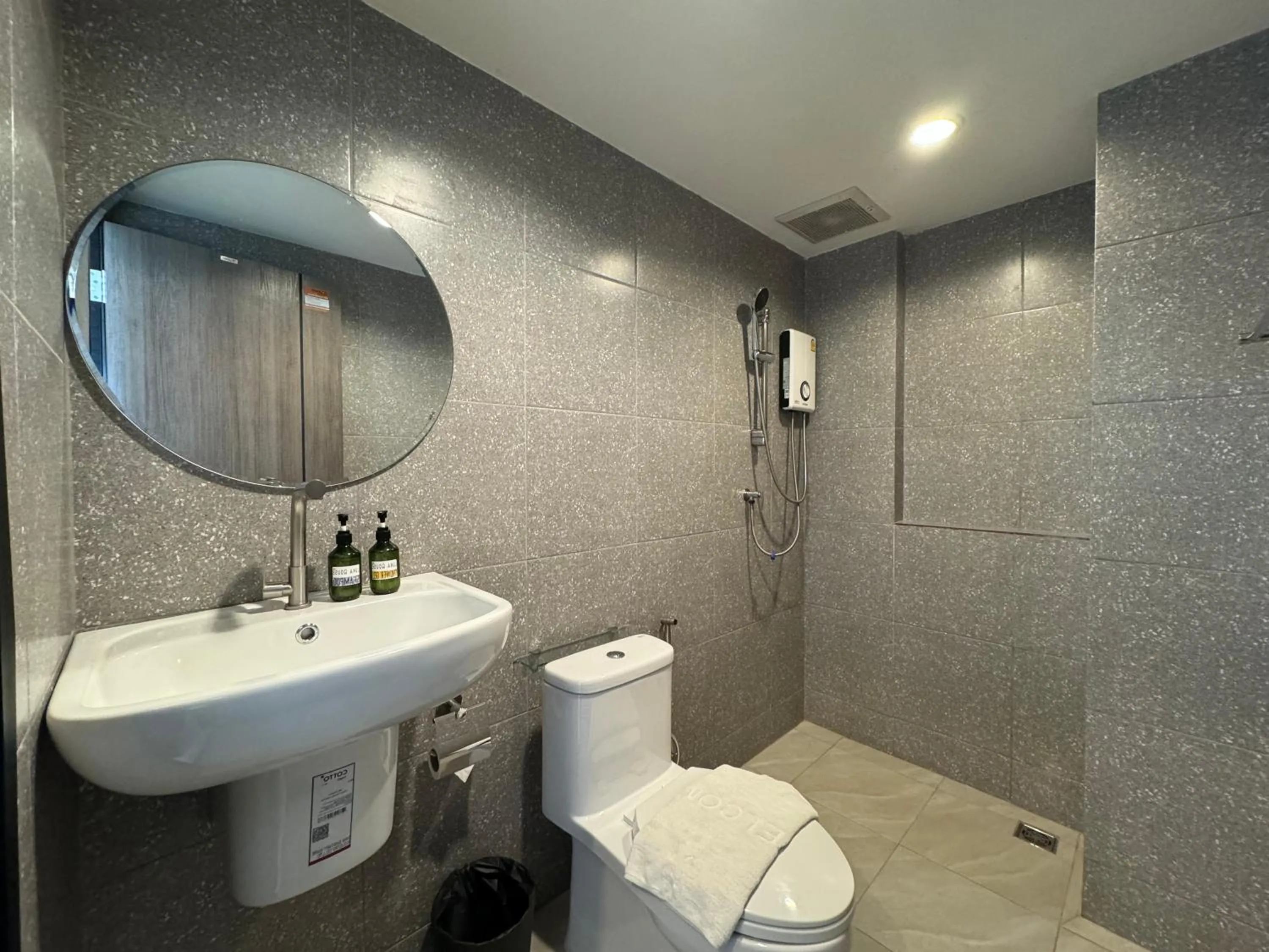 Shower in Luka House