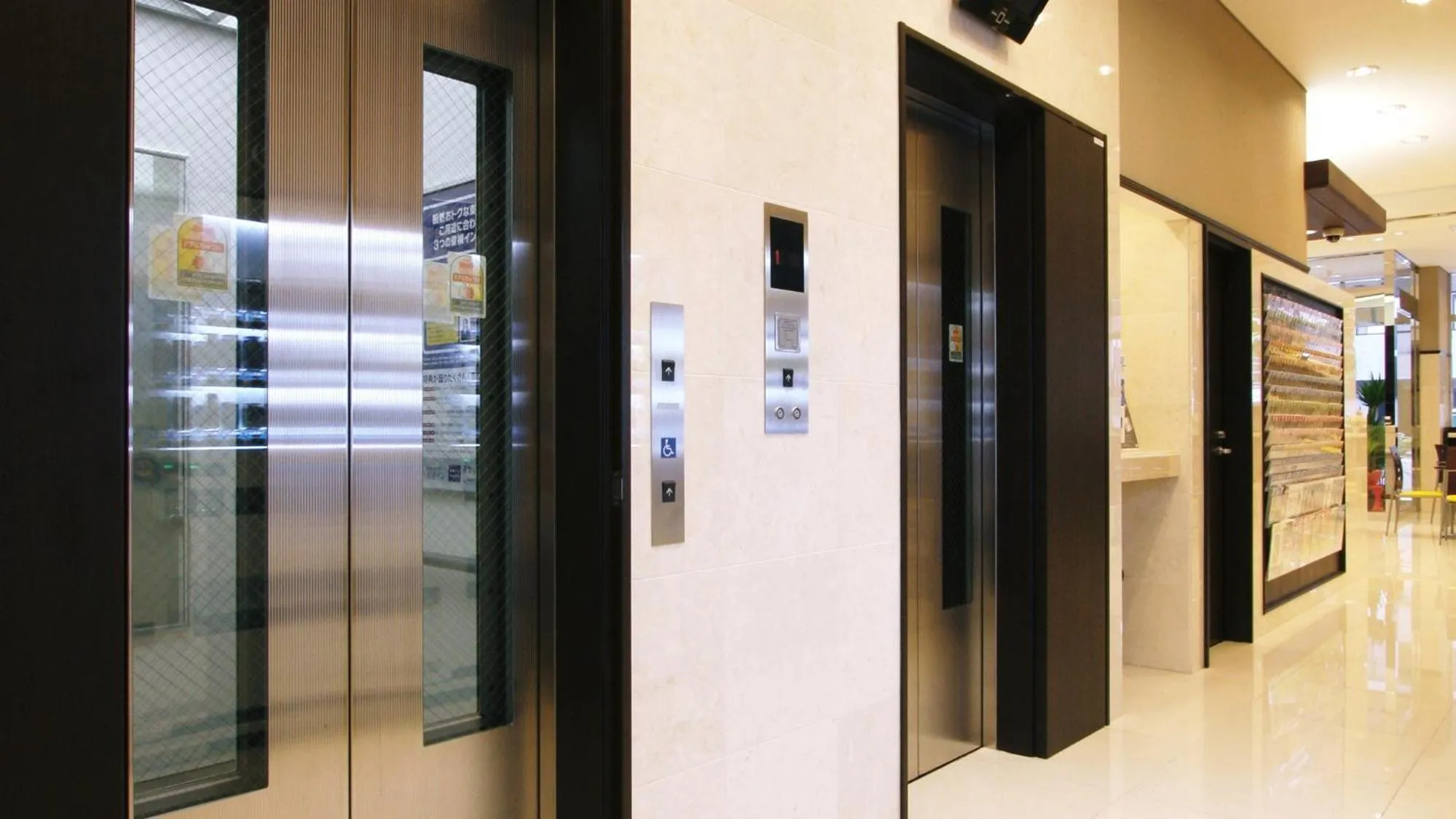 elevator in Toyoko Inn Kanda Akihabara