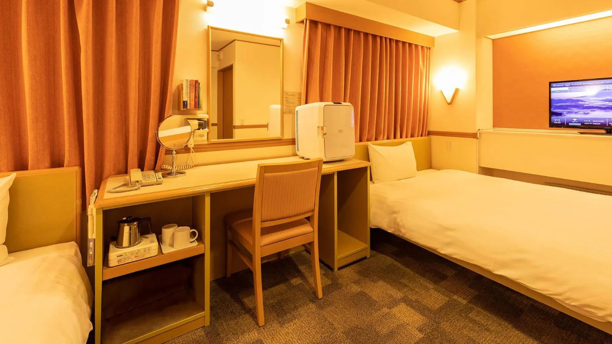 Bedroom, Bed in Toyoko Inn Nagano eki Zenkoji guchi