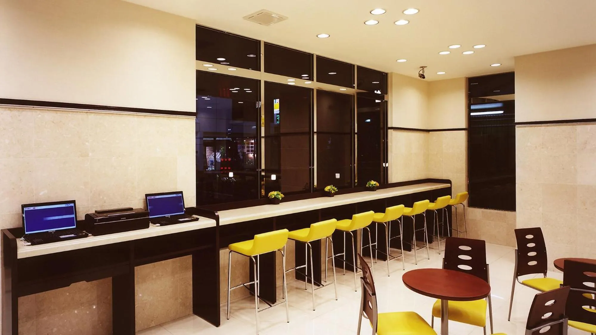 Business facilities in Toyoko Inn Tokyo Machida eki Odakyu sen Higashi guchi