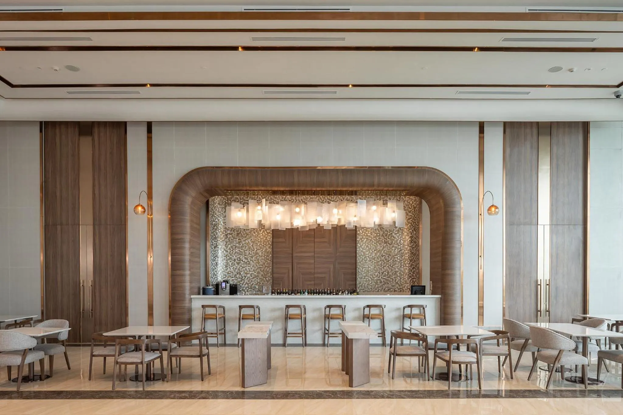 Lounge or bar in S Sriracha Hotel & Residence