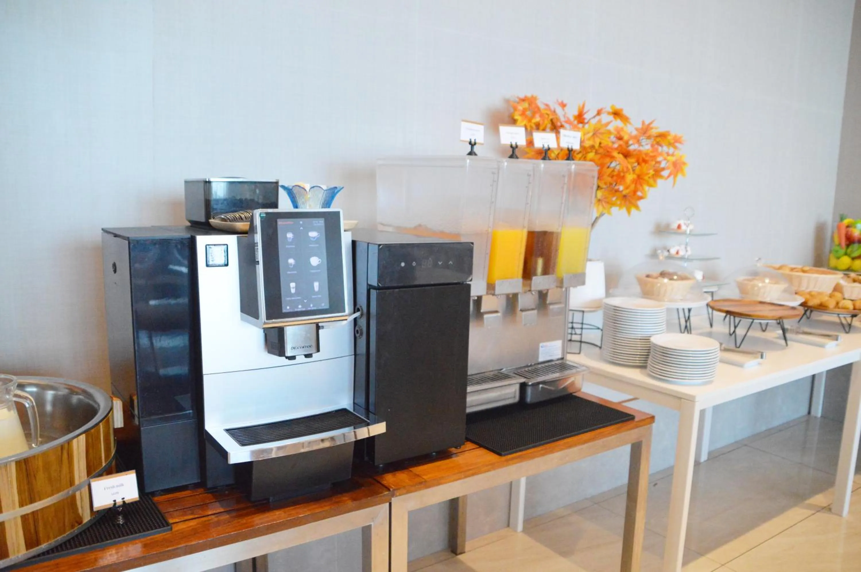 Buffet breakfast in S Sriracha Hotel & Residence