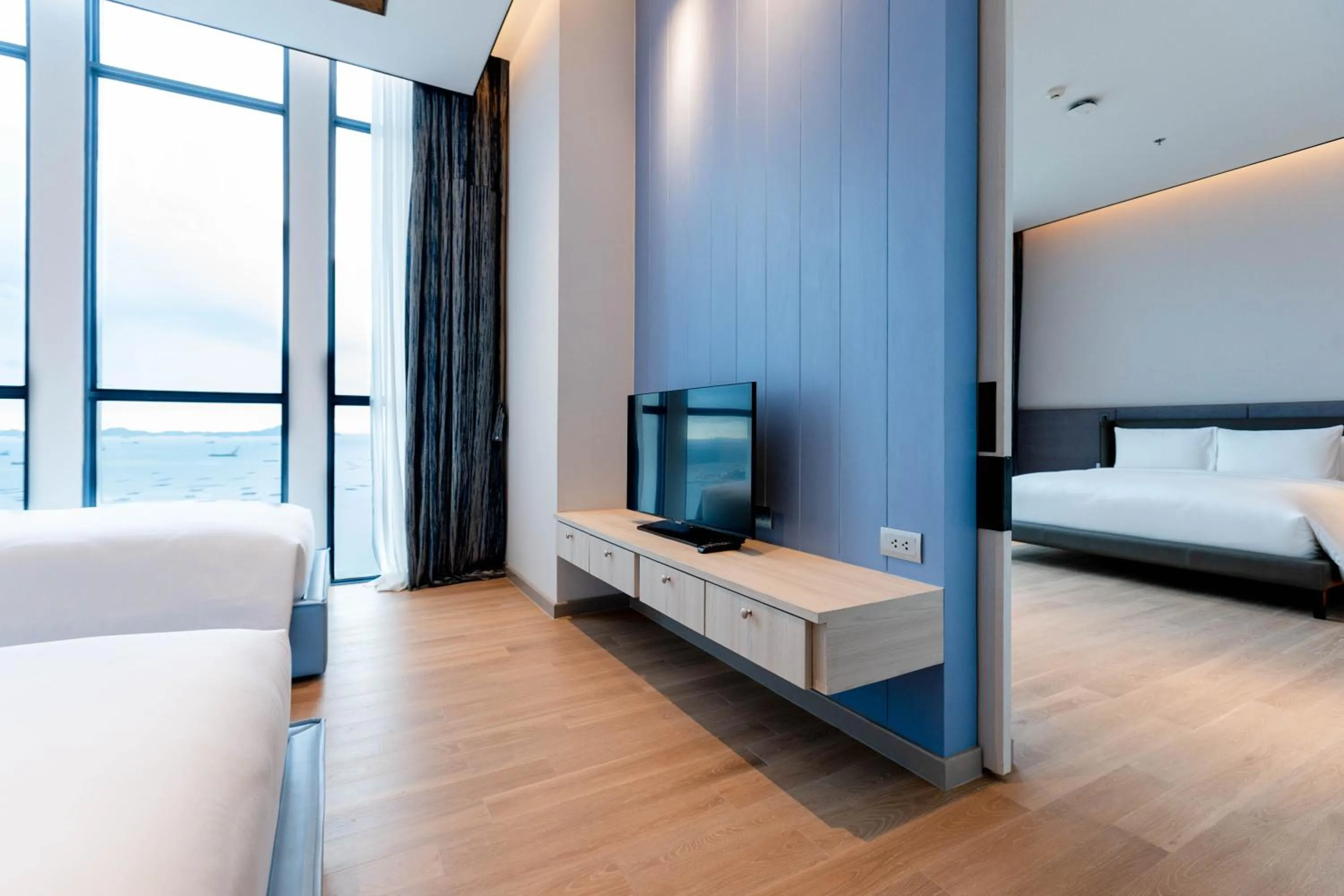 Bedroom, Bed in S Sriracha Hotel & Residence