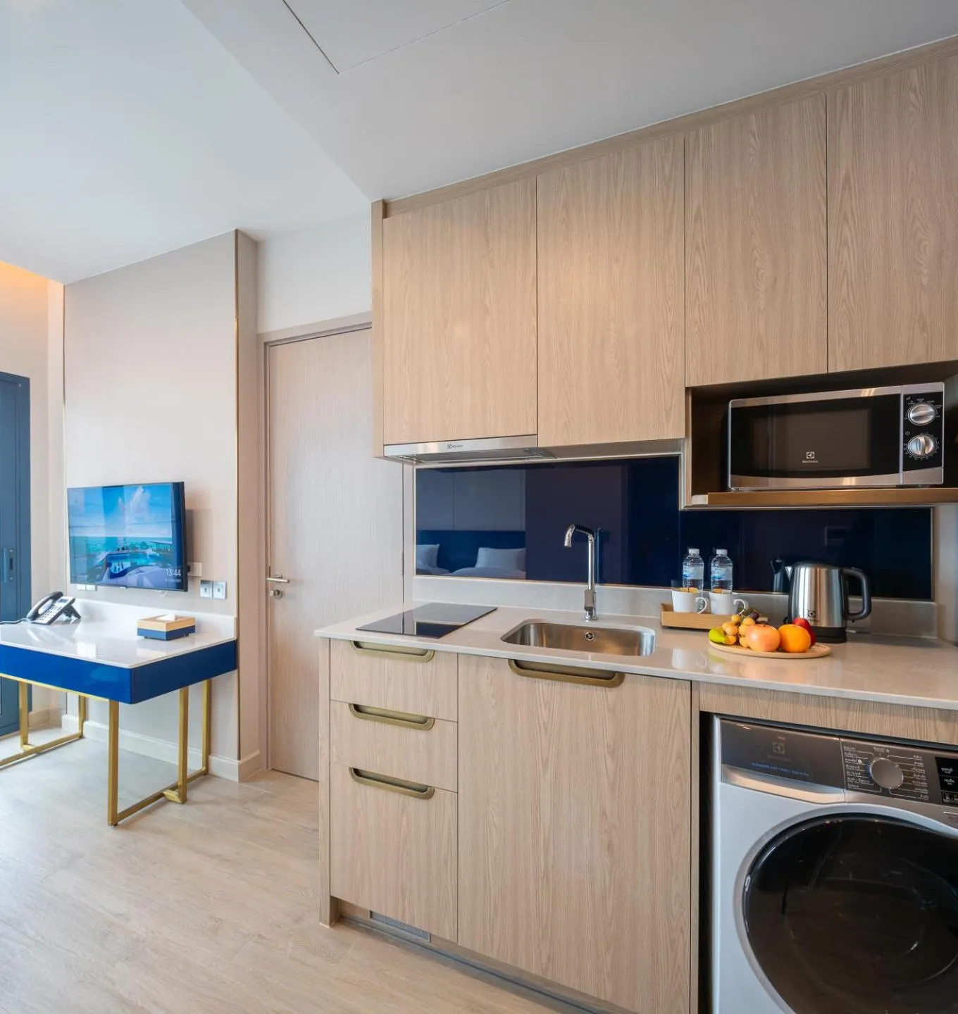 Kitchen or kitchenette in S Sriracha Hotel & Residence