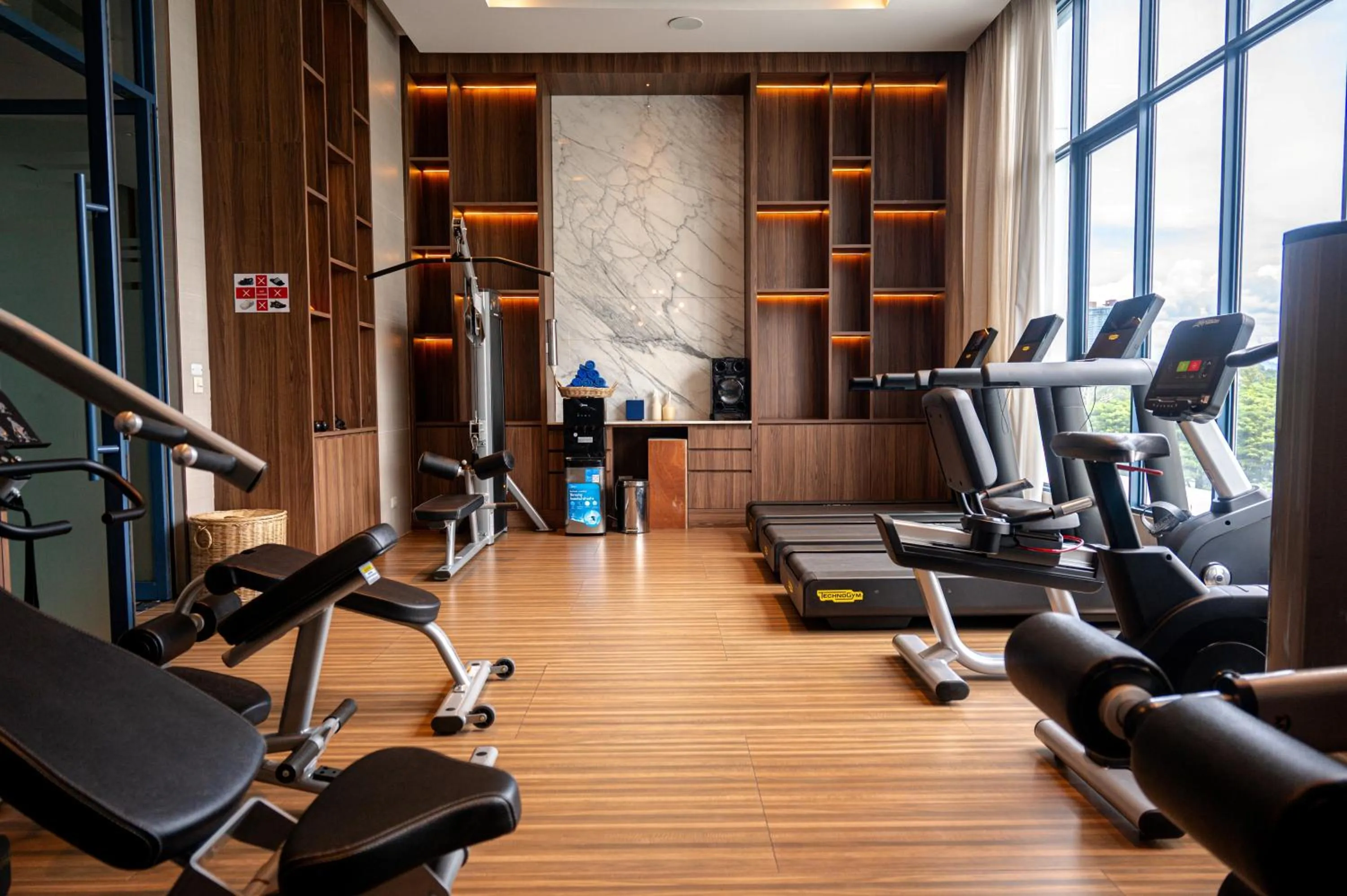 Fitness centre/facilities in S Sriracha Hotel & Residence