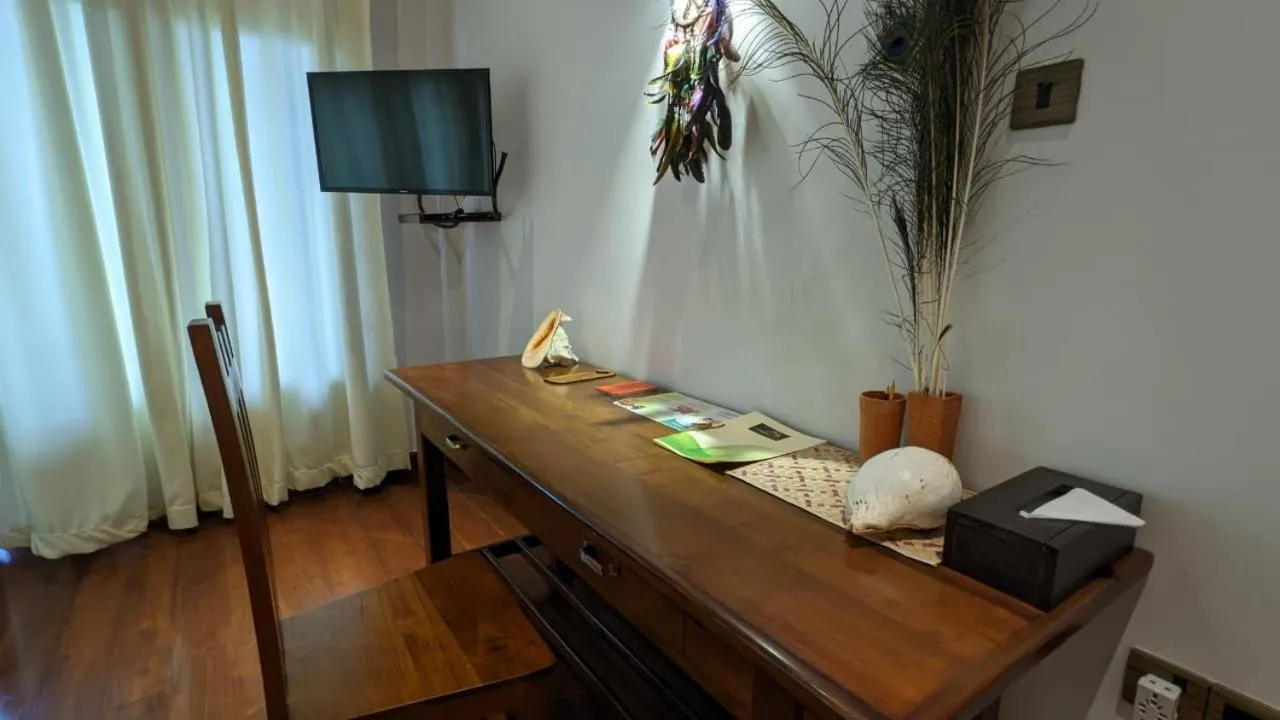 Lagoon gate Tangalle Resort