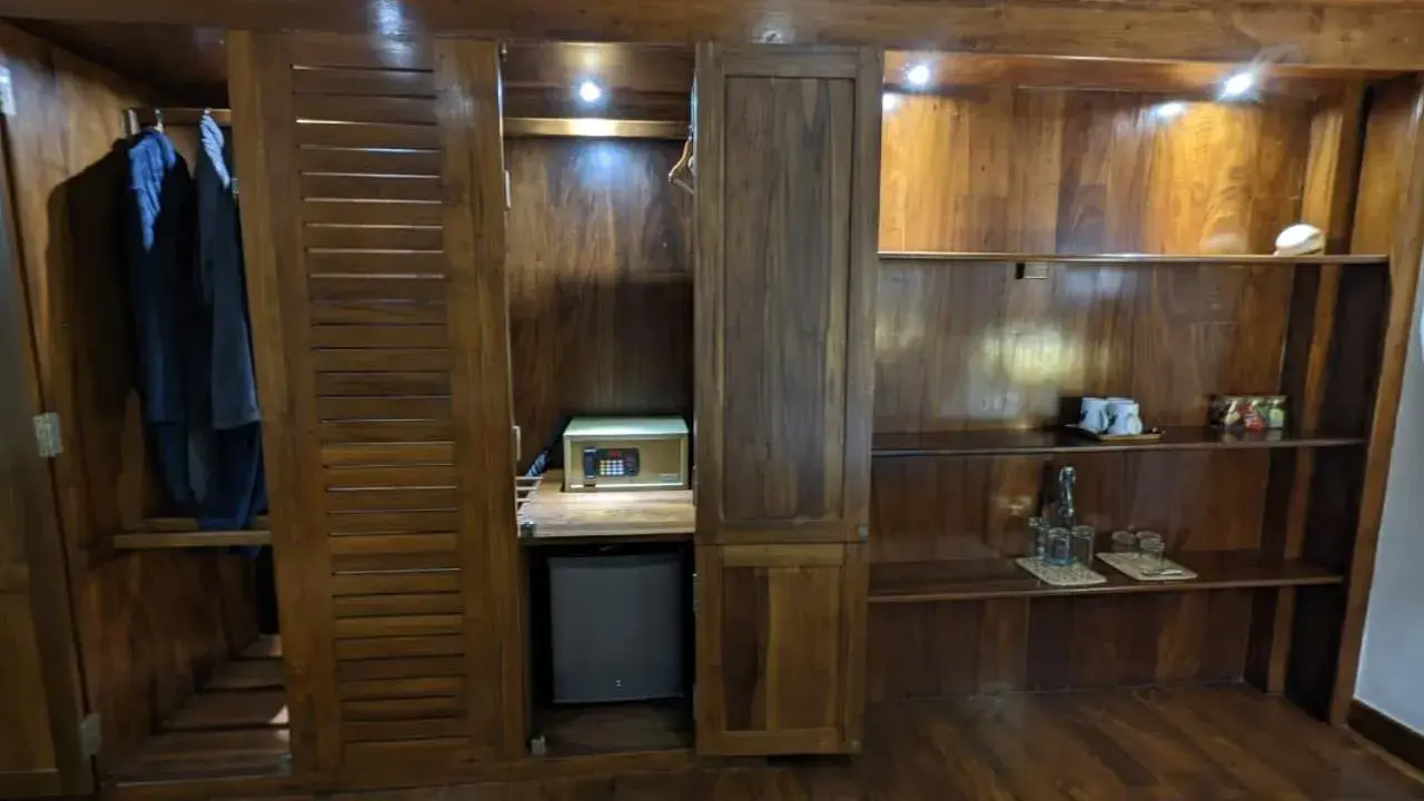 Deluxe Family Room in Lagoon gate Tangalle Resort Deluxe Family Room in Lagoon gate Tangalle Resort