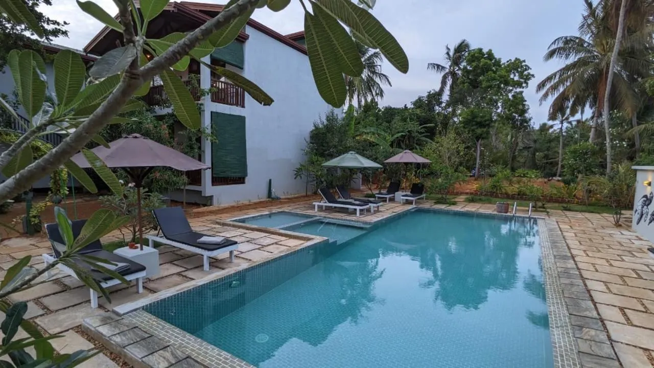 Lagoon gate Tangalle Resort