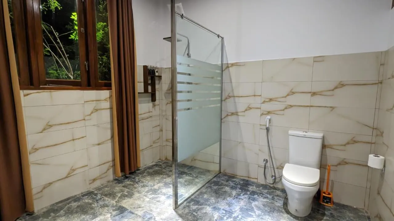 Lagoon gate Tangalle Resort