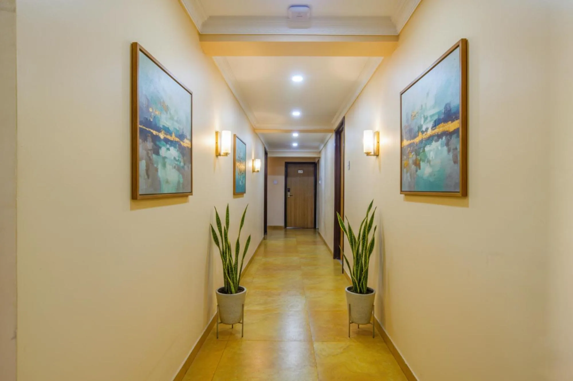 Lobby or reception in FabHotel Pishori