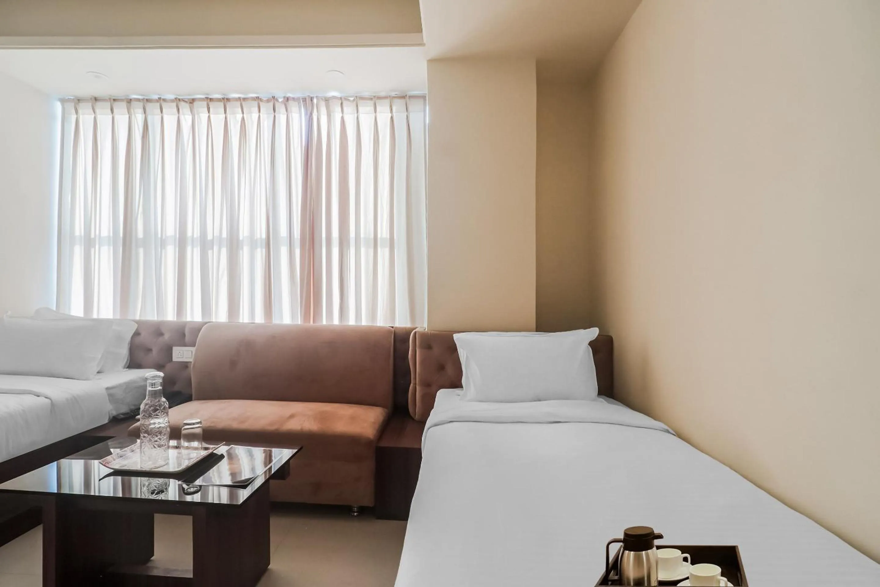 Bedroom, Bed in Super Townhouse Marina