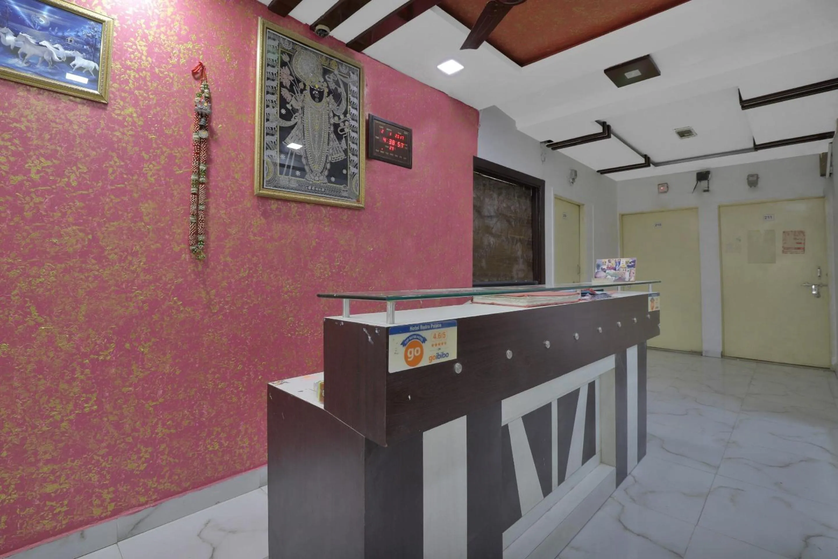 Lobby or reception in Hotel O Rudra Palace