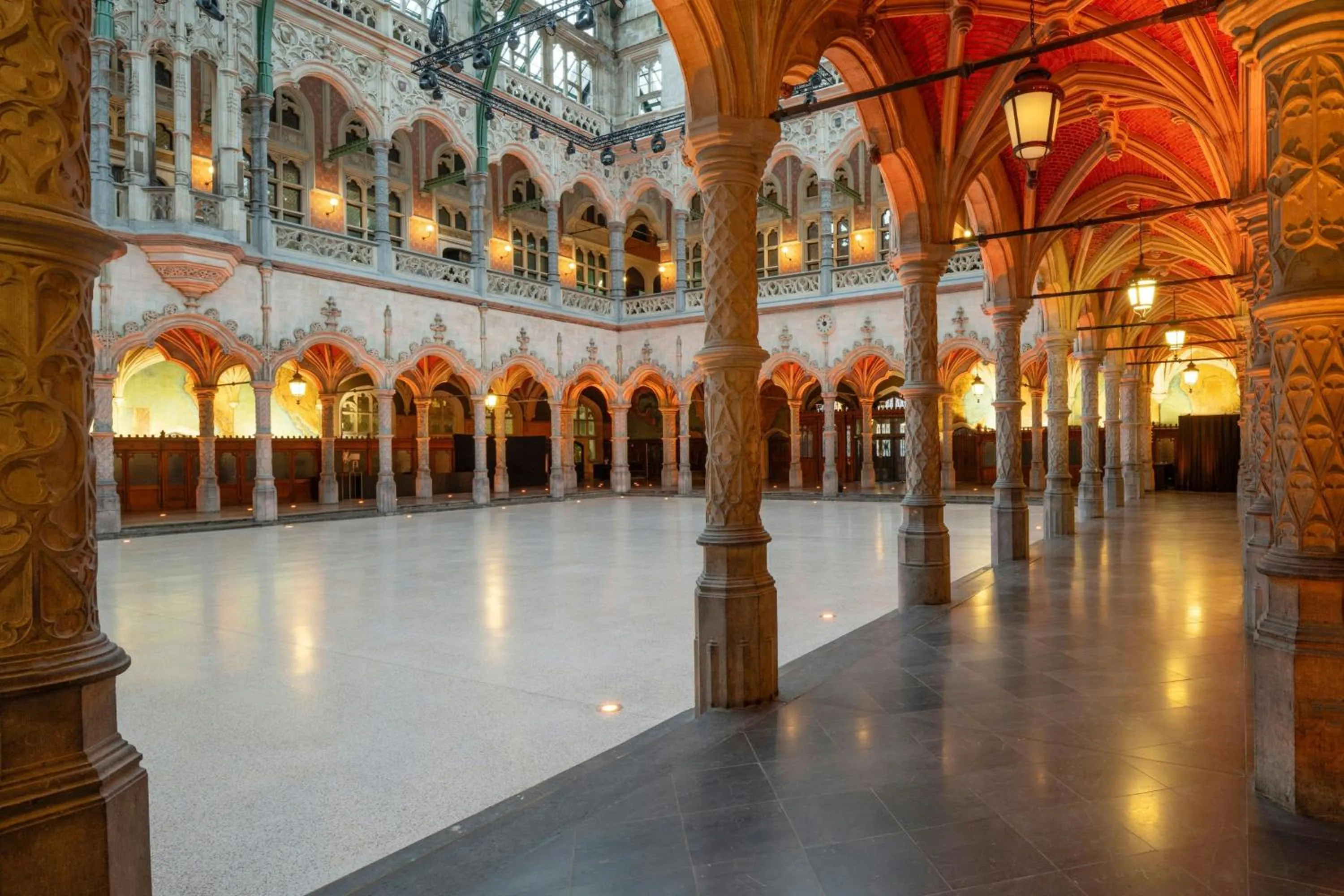 Meeting/conference room in Sapphire House Antwerp, Autograph Collection